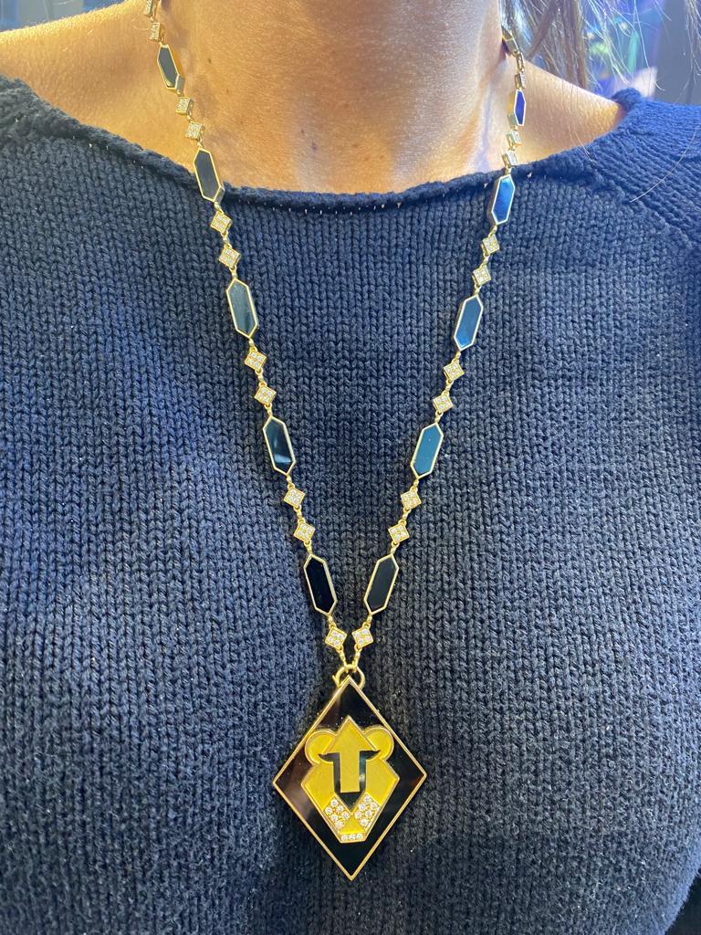 Bvlgari Onyx & Diamond Lion Necklace photo 3