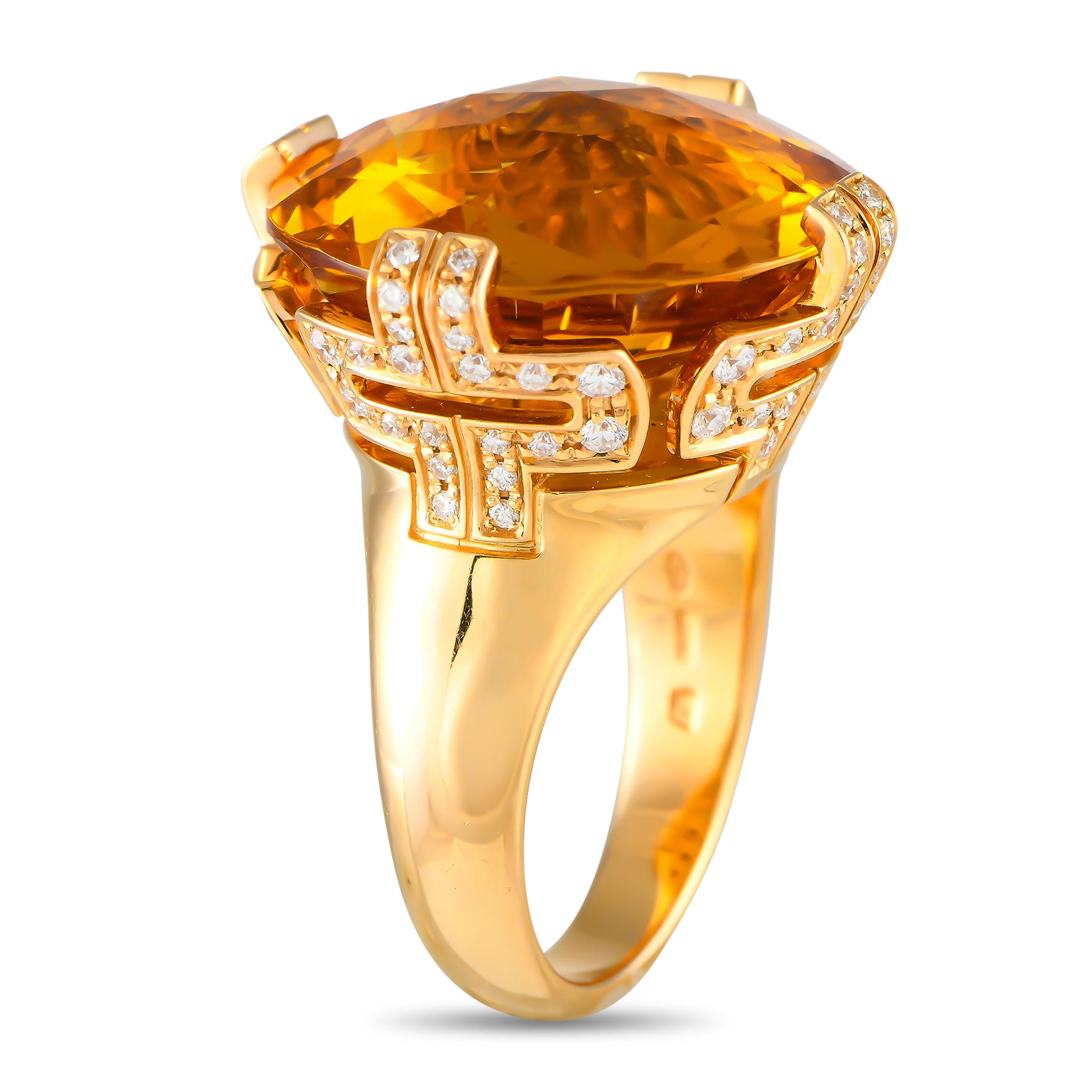 Dieser Ring aus der Collection'S Parentesi von Bvlgari ist mit einem Diamanten und einem Citrin besetzt und so prächtig wie die Architektur Roms. Er verfügt über ein poliertes Roségoldband mit breiten Schultern, die einen majestätischen Citrin im
