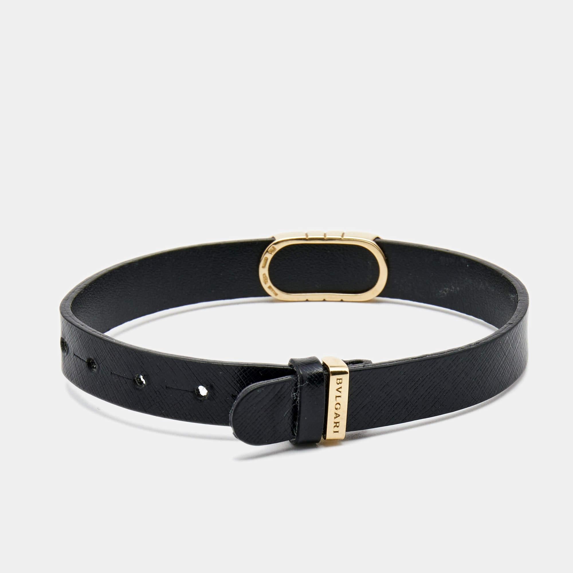 This classy Bvlgari Parentesi unisex bracelet can be worn over and over again once purchased. It will never go out of style. It has a leather strap that holds an 18k yellow gold Parentesi accent. Simple and beautiful.

Includes: Brand Box