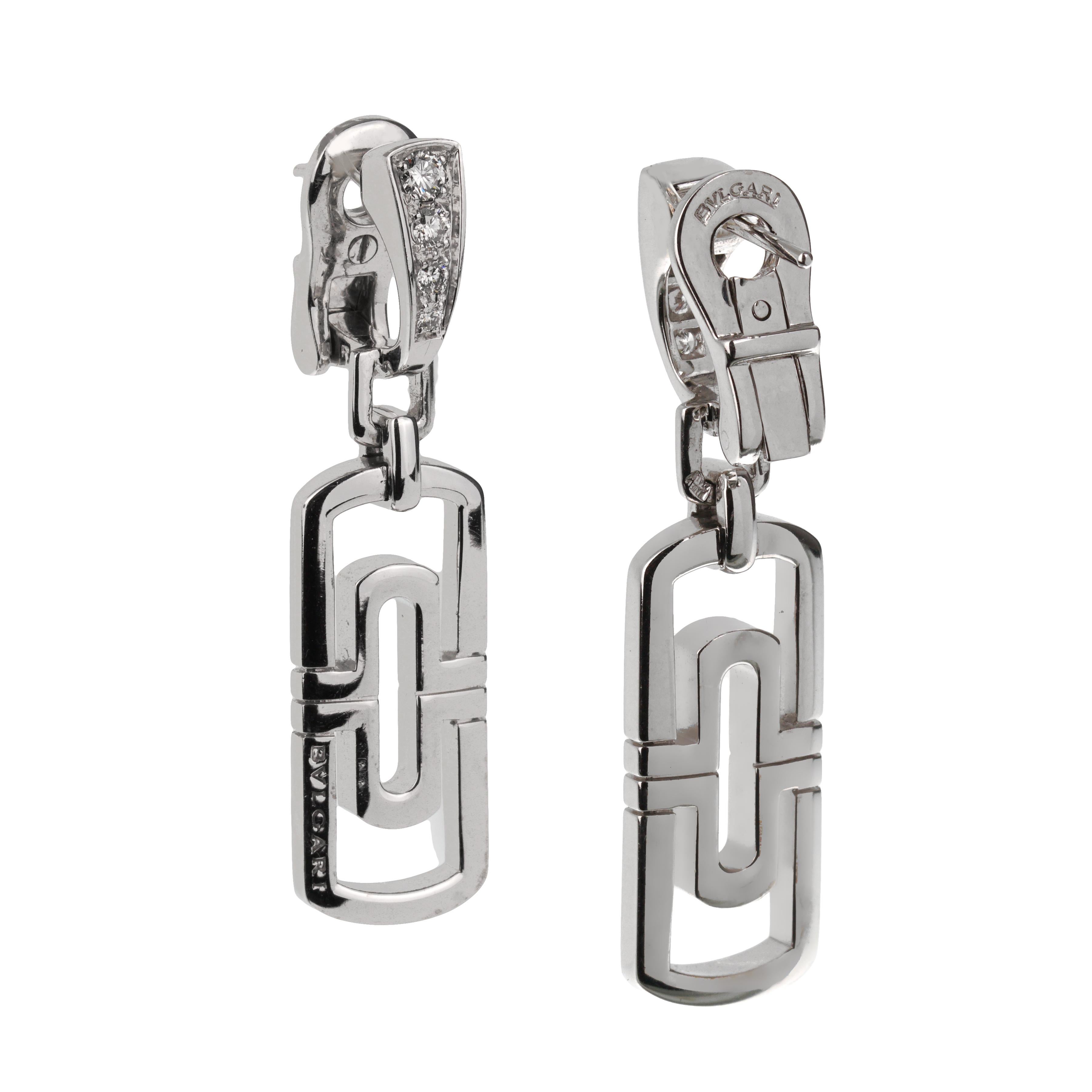 Orecchini a goccia Bvlgari Parentesi con diamante in oro bianco 18 carati In condizioni ottime in vendita a Feasterville, PA