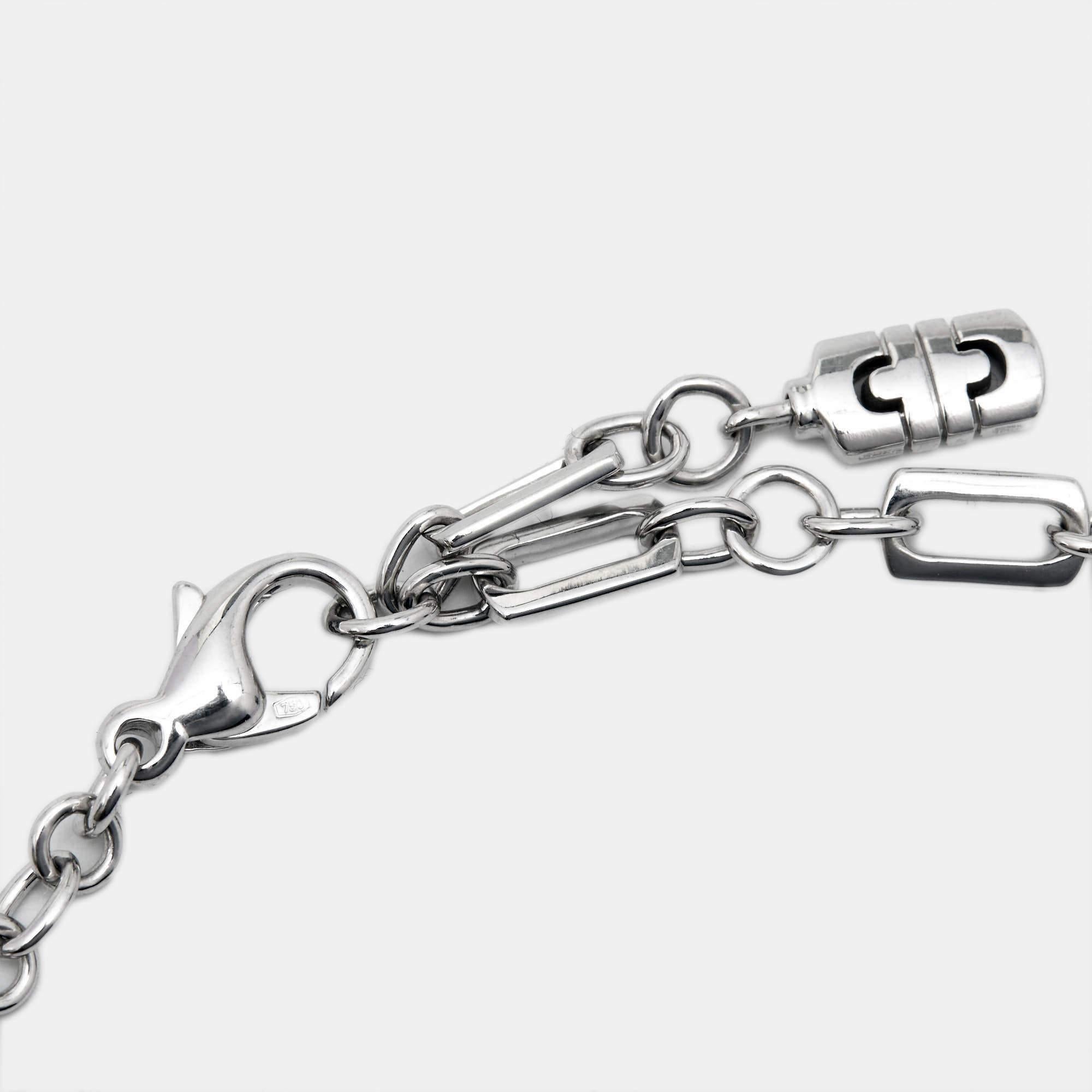 Crafted with meticulous artistry, the Bvlgari Parentesi necklace exudes timeless allure. Fashioned from 18k white gold, its intricate design captivates with delicate sophistication. Each diamond intricately set, creating a radiant mosaic. A symbol
