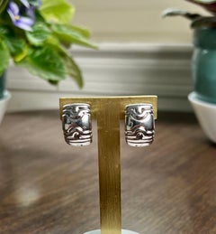 Bvlgari Parentesi Earrings in 18 Karat White Gold
