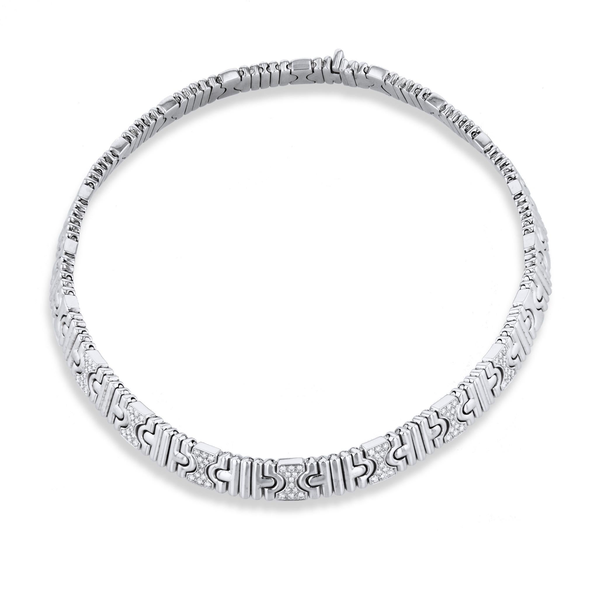Bvlgari's timeless Parentesi Estate Necklace combines 18 karat white gold and diamonds to create a luxurious 15 inch necklace from the 2000's.

-Bvlgari Parentesi Estate Necklace
-18 karat white gold
-Diamonds: 0.85ct TW
-Circa 2000's
-Serial #