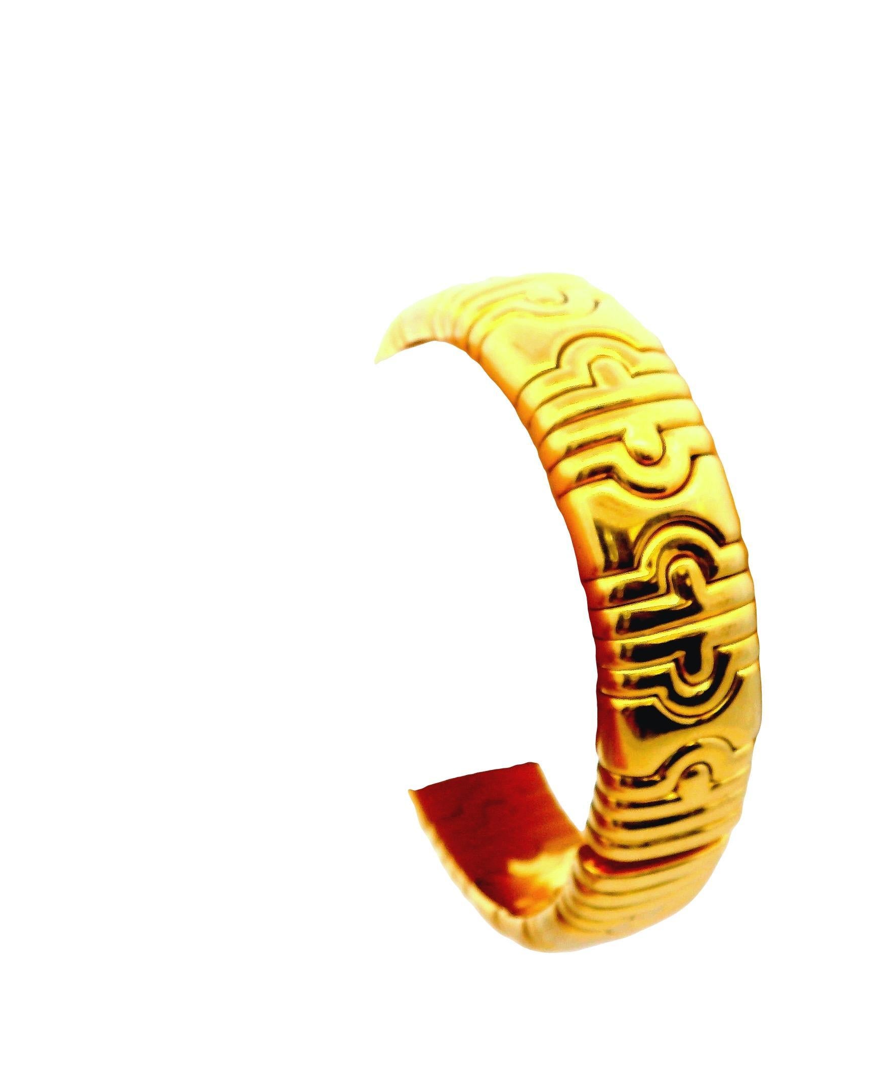 Manchette Bvlgari Parenthesis en or jaune 18k en vente 3