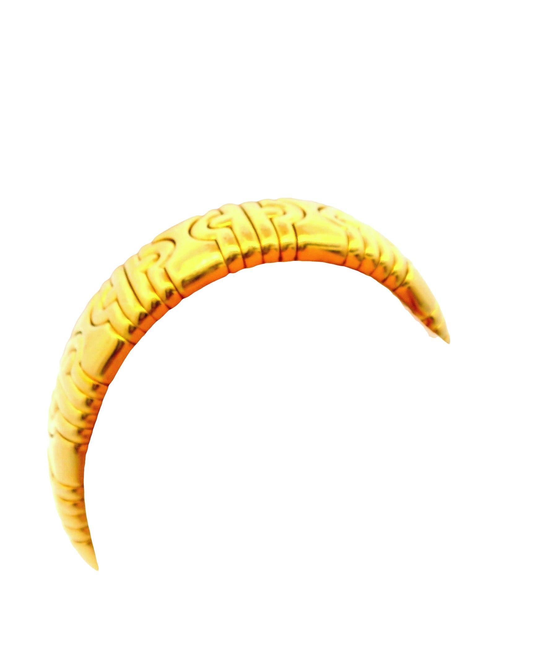 Manchette Bvlgari Parenthesis en or jaune 18k en vente 5