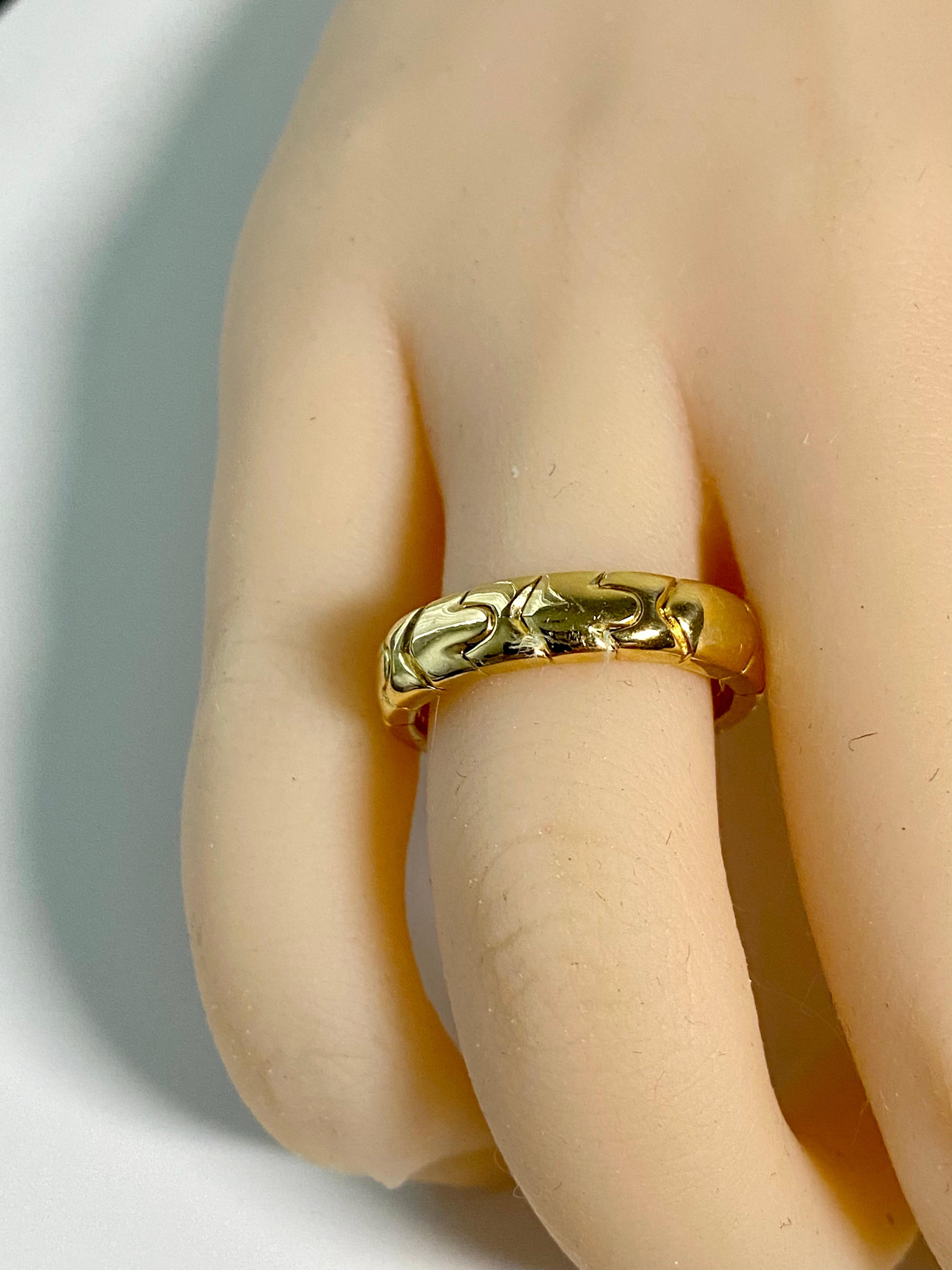 Bvlgari Passo Doppio Collection 18 Karat Gold Band Ring Finger Size 9 For Sale 1