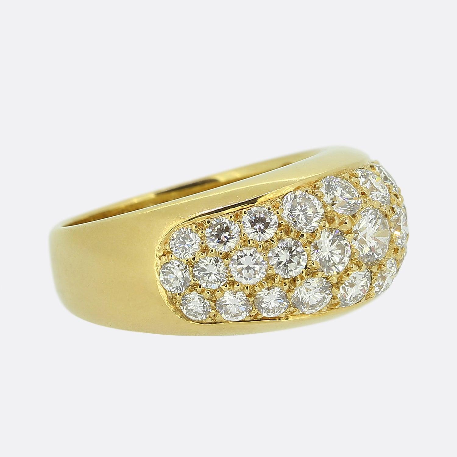 Brilliant Cut Bvlgari Pavé Diamond Set RingBvlgari Pavé Diamond Set Ring For Sale