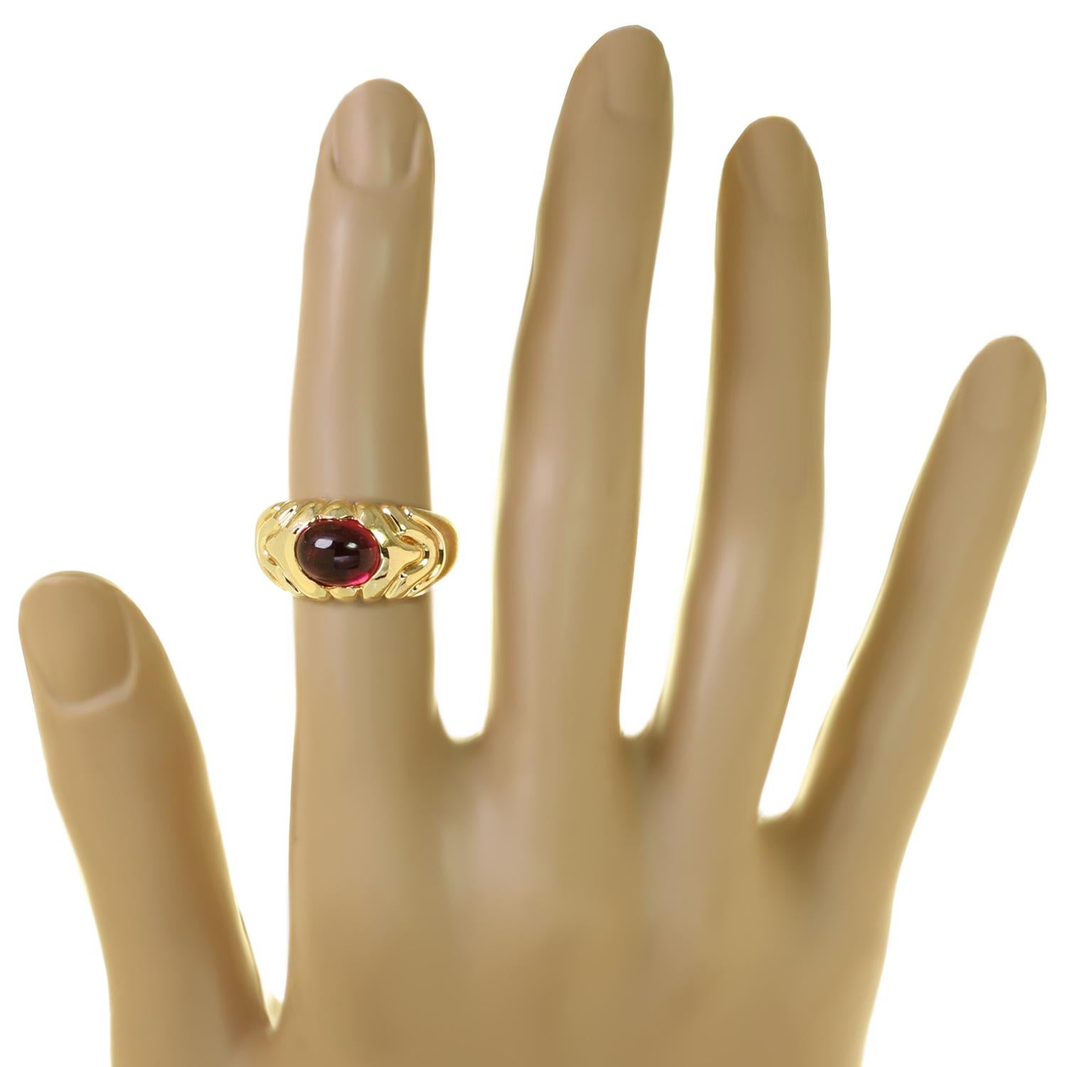 Oval Cut BVLGARI Pink Tourmaline 18k Yellow Gold Ring For Sale