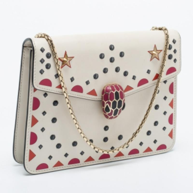 De las mujeres Bolso de hombro Bvlgari Serpenti Forever pequeño de piel estampada y bordada en venta