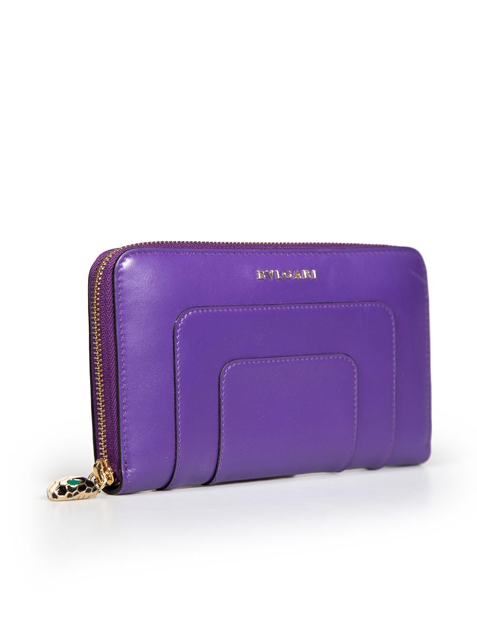 CONDITION is Very good. Hardly any visible wear to wallet is evident on this used Bvlgari designer resale item.
 
 Details
 Model: Serpenti Forever
 Purple
 Leather
 Wallet
 Front gold logo hardware
 Serpent head zip
 3x Internal compartments
 1x