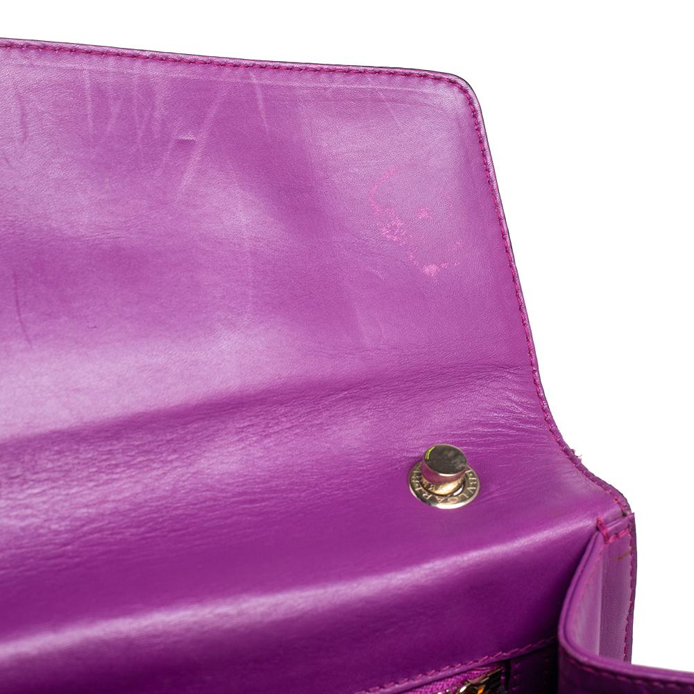 Bvlgari Purple Leather Small Serpenti Forever Shoulder Bag In Good Condition In Dubai, Al Qouz 2