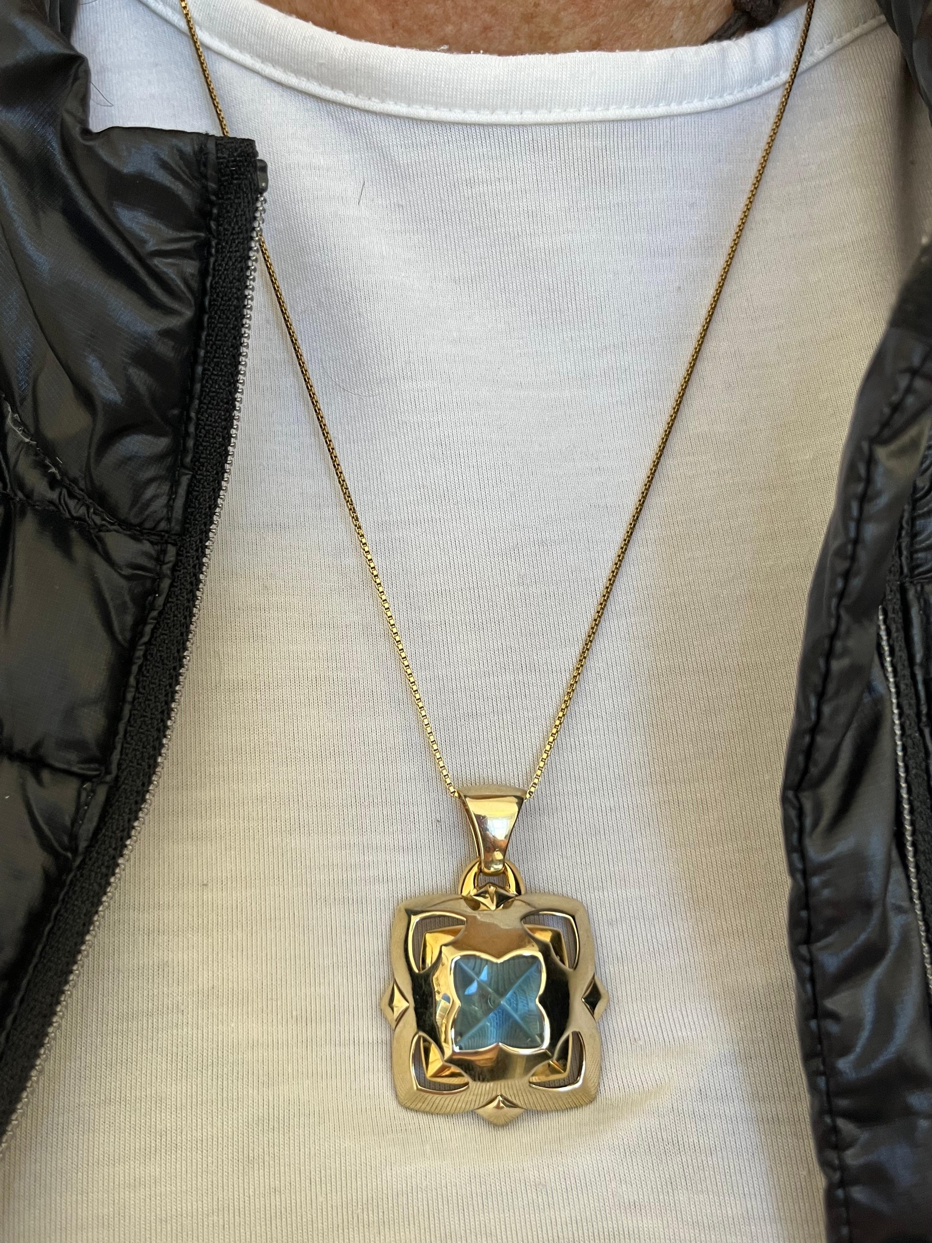 Bvlgari  Pyramid Clips Earrings Ring and Pendant 18Kt gold & carved Blue Topaz 9