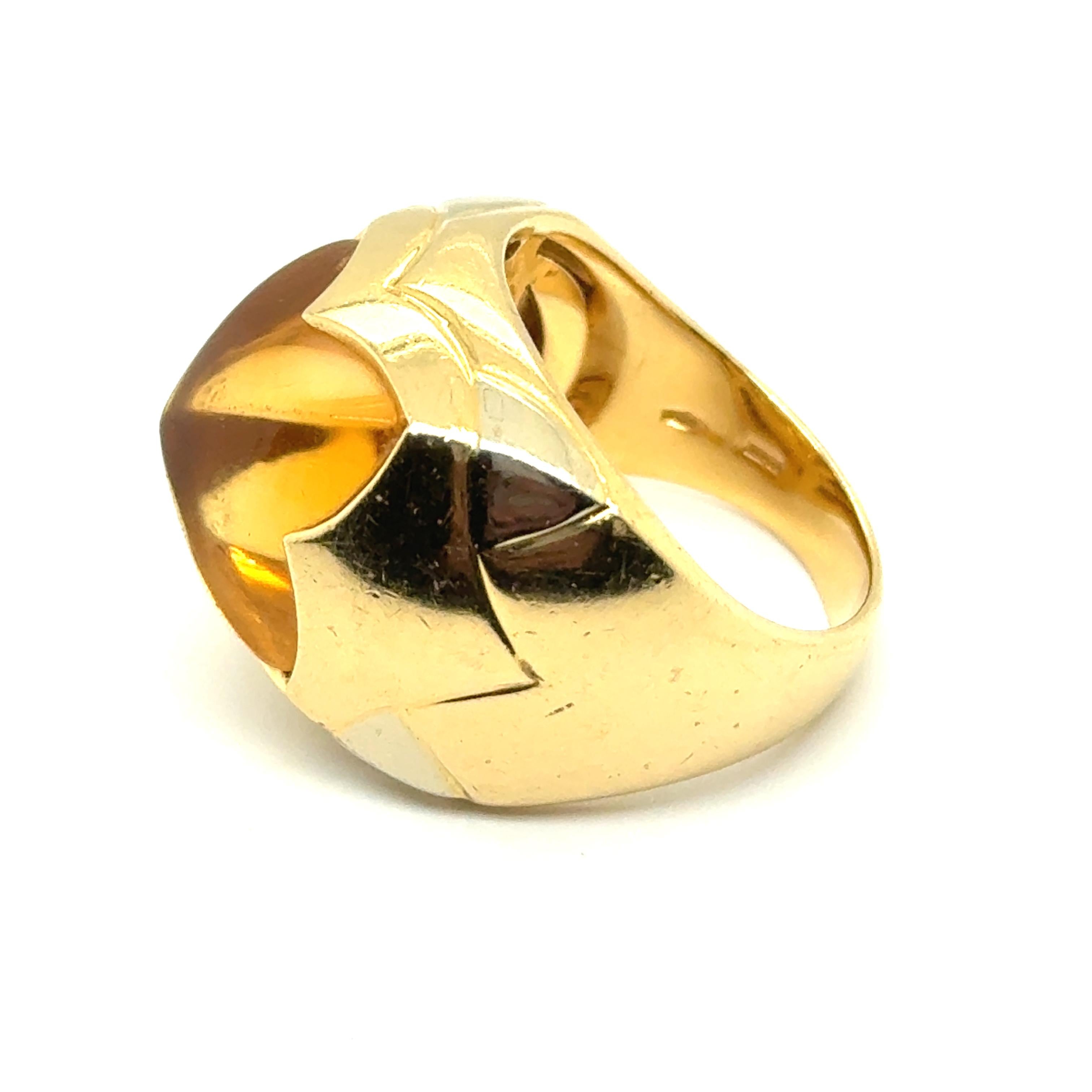 Sugarloaf Cabochon BVLGARI Pyramide Ring With Citrine in 18 Karat Yellow Gold
