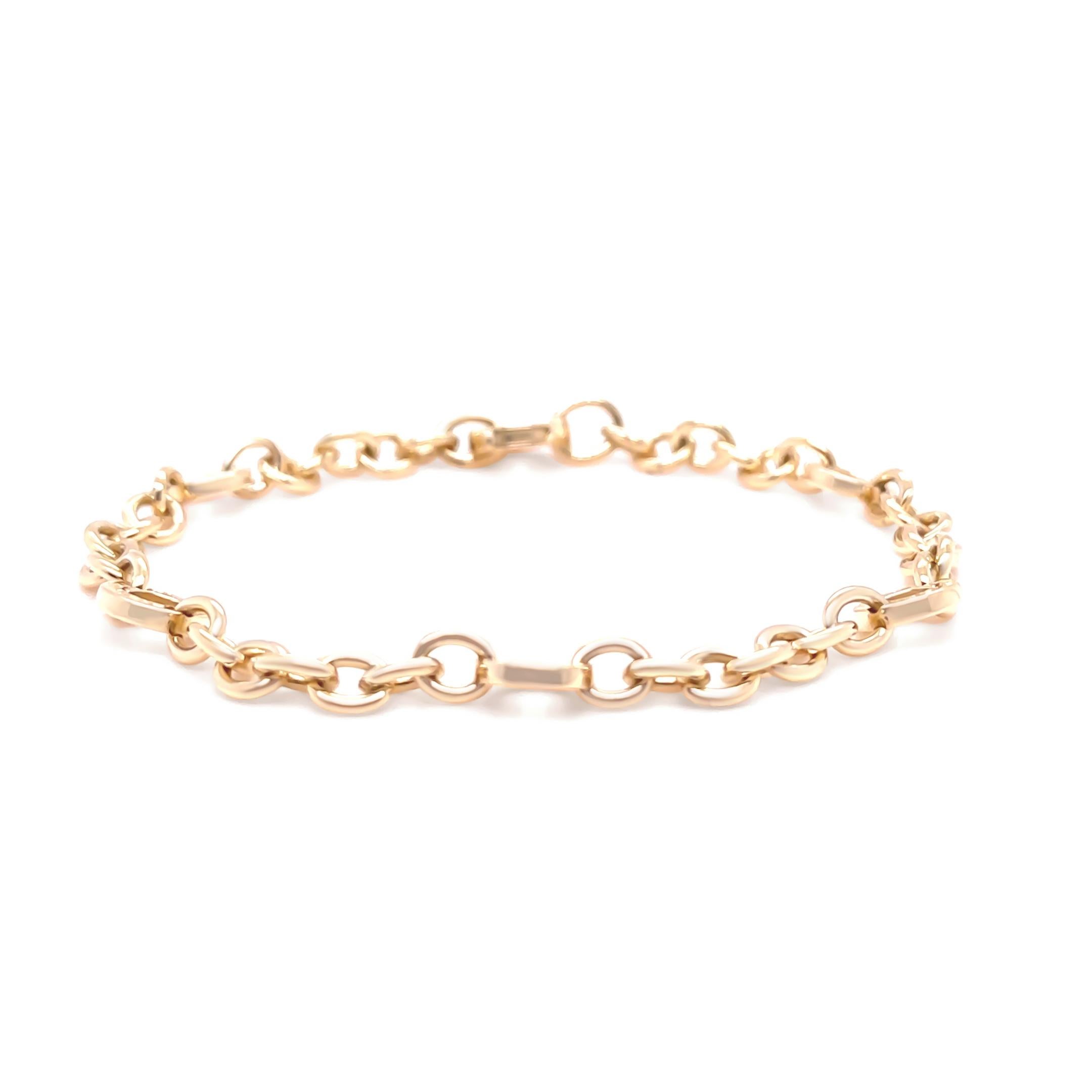 Bvlgari, rare bracelet gravé à 6 cercles en or jaune 18 carats, 15,82 g Pour femmes en vente