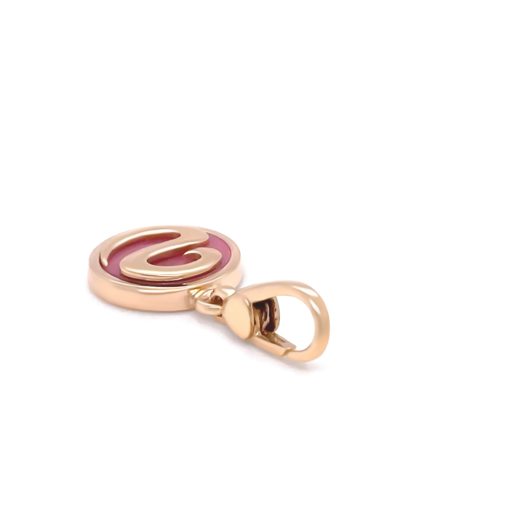 Bvlgari Ciondolo Charm Raro in oro giallo 18ct Rodocrosite 4,17g In condizioni ottime in vendita a SYDNEY, NSW