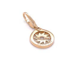 Bvlgari Pendentif rare Tondo Sunburst Circle Charm en or jaune 18 carats, 3,73 g