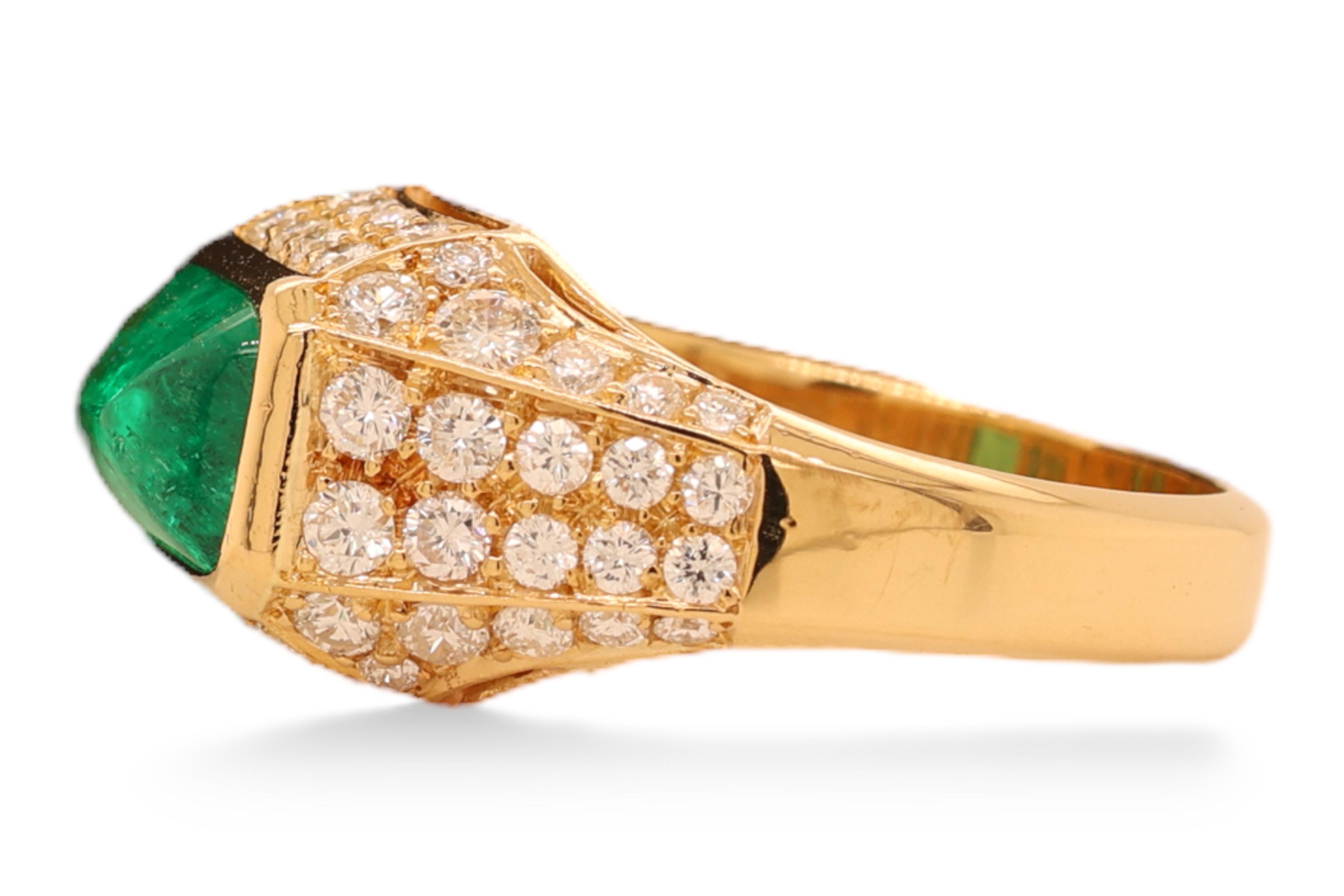Bvlgari Ring 0.93ct Sugarloaf Cabochon Emerald & Diamonds, Estate Sultan Oman For Sale 2