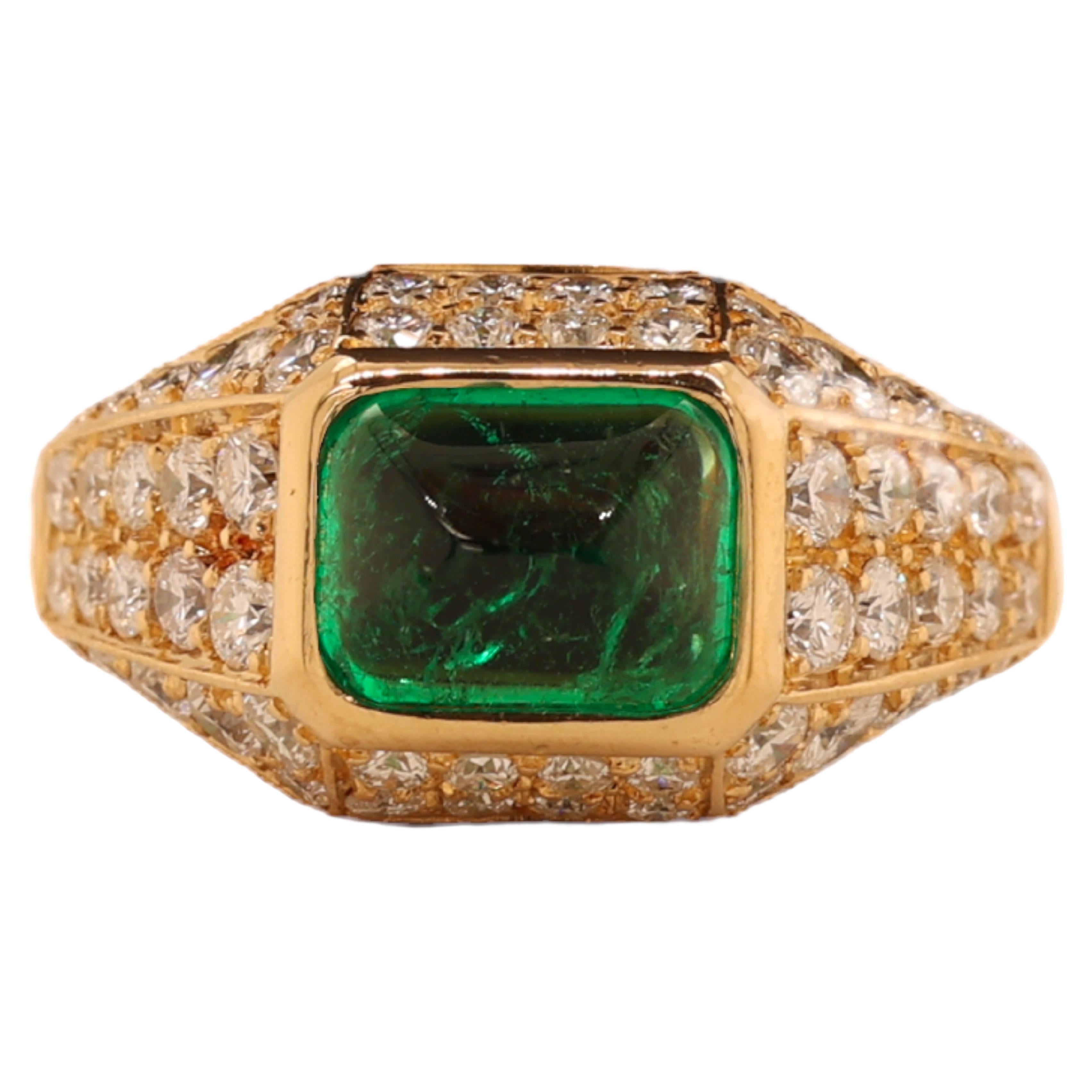 Bvlgari Ring 0.93ct Sugarloaf Cabochon Emerald & Diamonds, Estate Sultan Oman For Sale