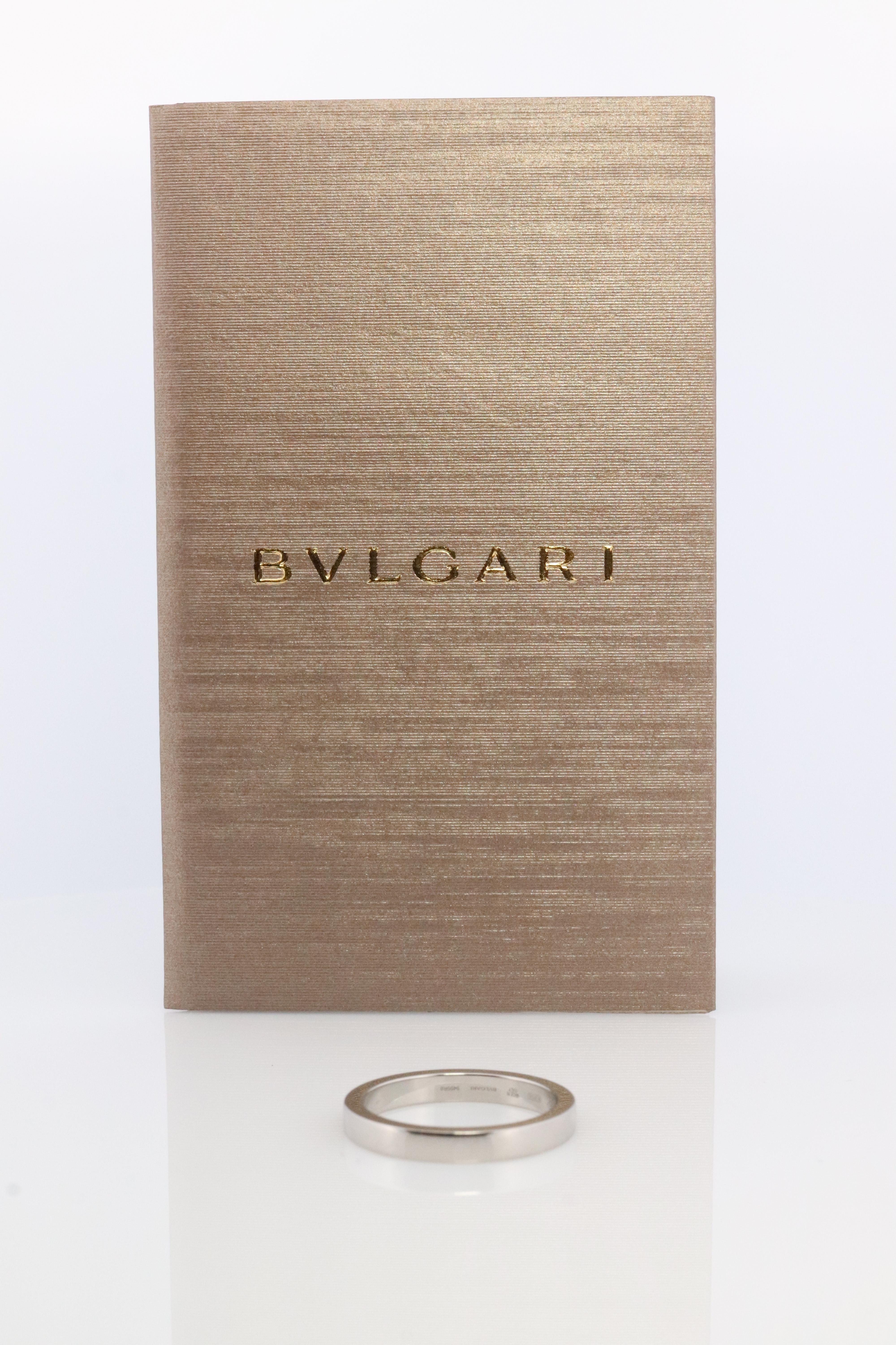 Authentic Bulgari Mary Me Platinum Band.

Bvlgari Flat Wide Band.

Size 8 
3mm wide
6.8 grams

Comes with Original Bulgari Certificate.

Have matching ladies band. Please inquire. Original set Bulgari box will be included if a set is purchased.