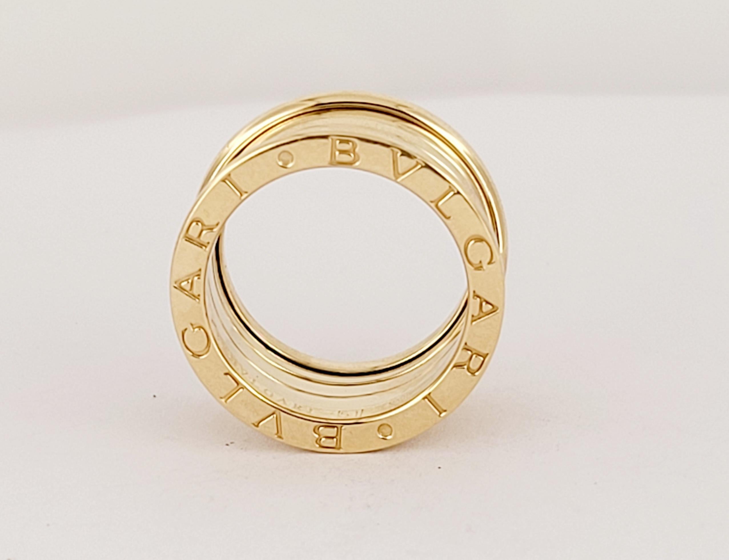 BVLGARI Bague en or jaune 18 carats taille 5,5 Excellent état - En vente à New York, NY