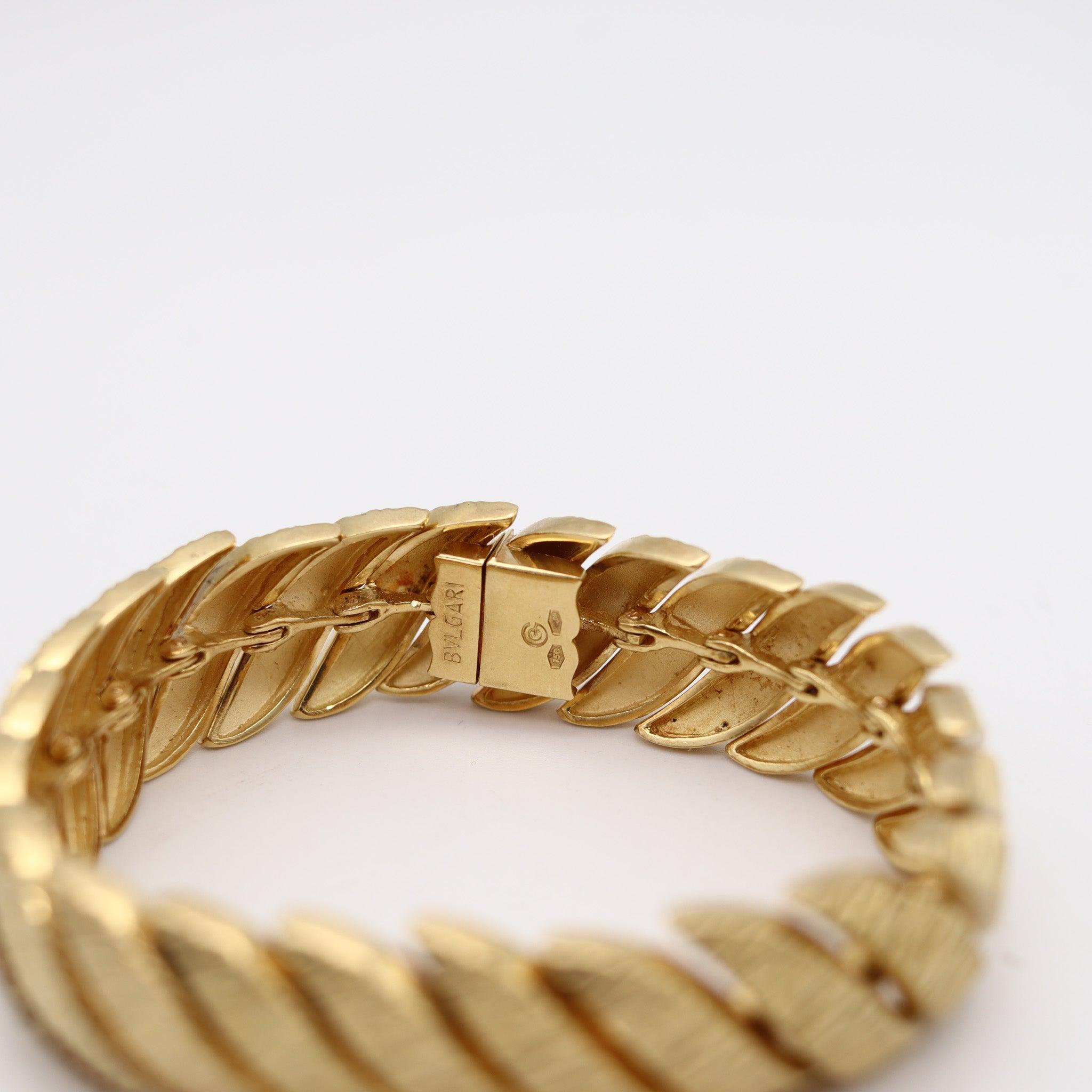 Donna BVLGARI Roma 1960 Bracciale flessibile articolato in oro giallo massiccio 18Kt in vendita