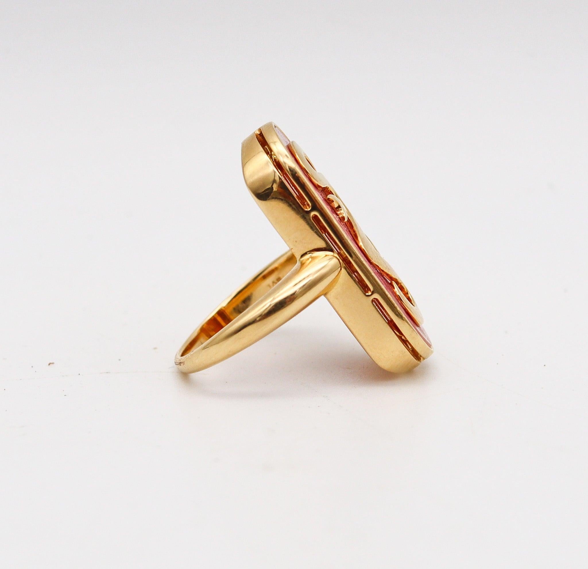 BVLGARI Roma 1970 Modernist Artistic Ring In 18Kt Yellow Gold With Rhodochrosite In Excellent Condition For Sale In Miami, FL