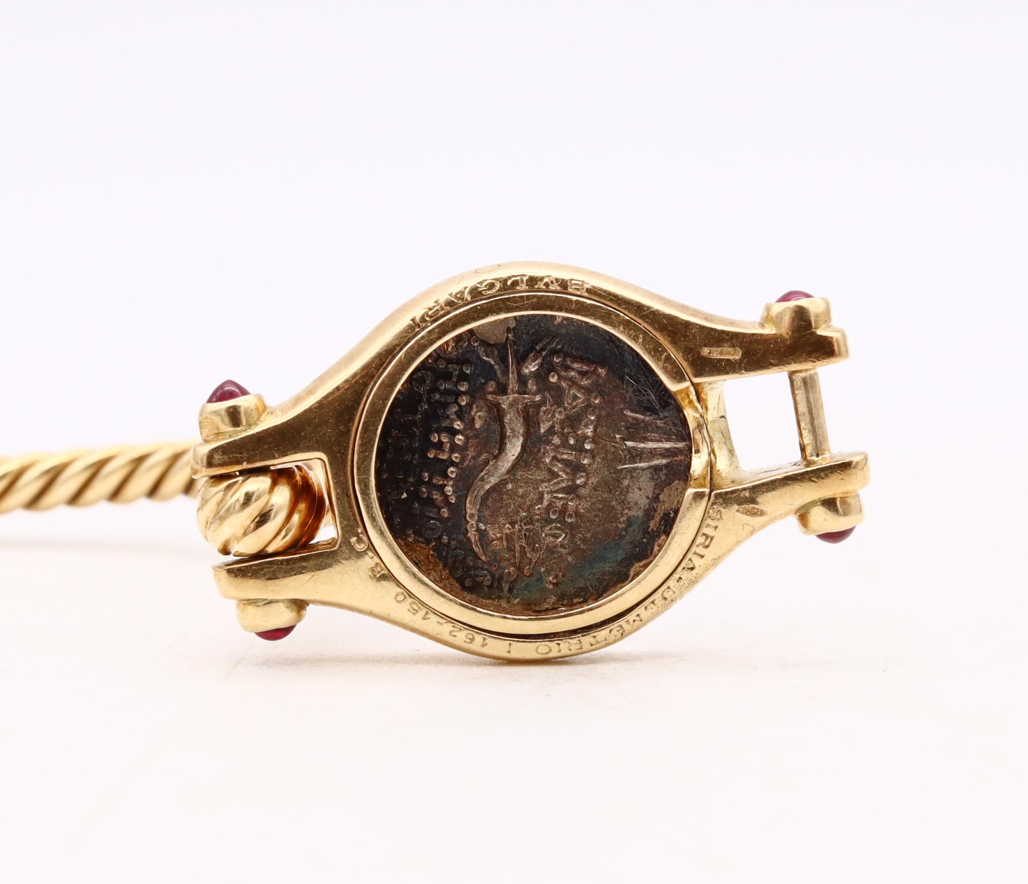 Bvlgari Roma 1970 Moneta 162 B.C. Moneta. Coin-Armband aus 18 Karat Gelbgold mit rosa Turmalin (Cabochon)