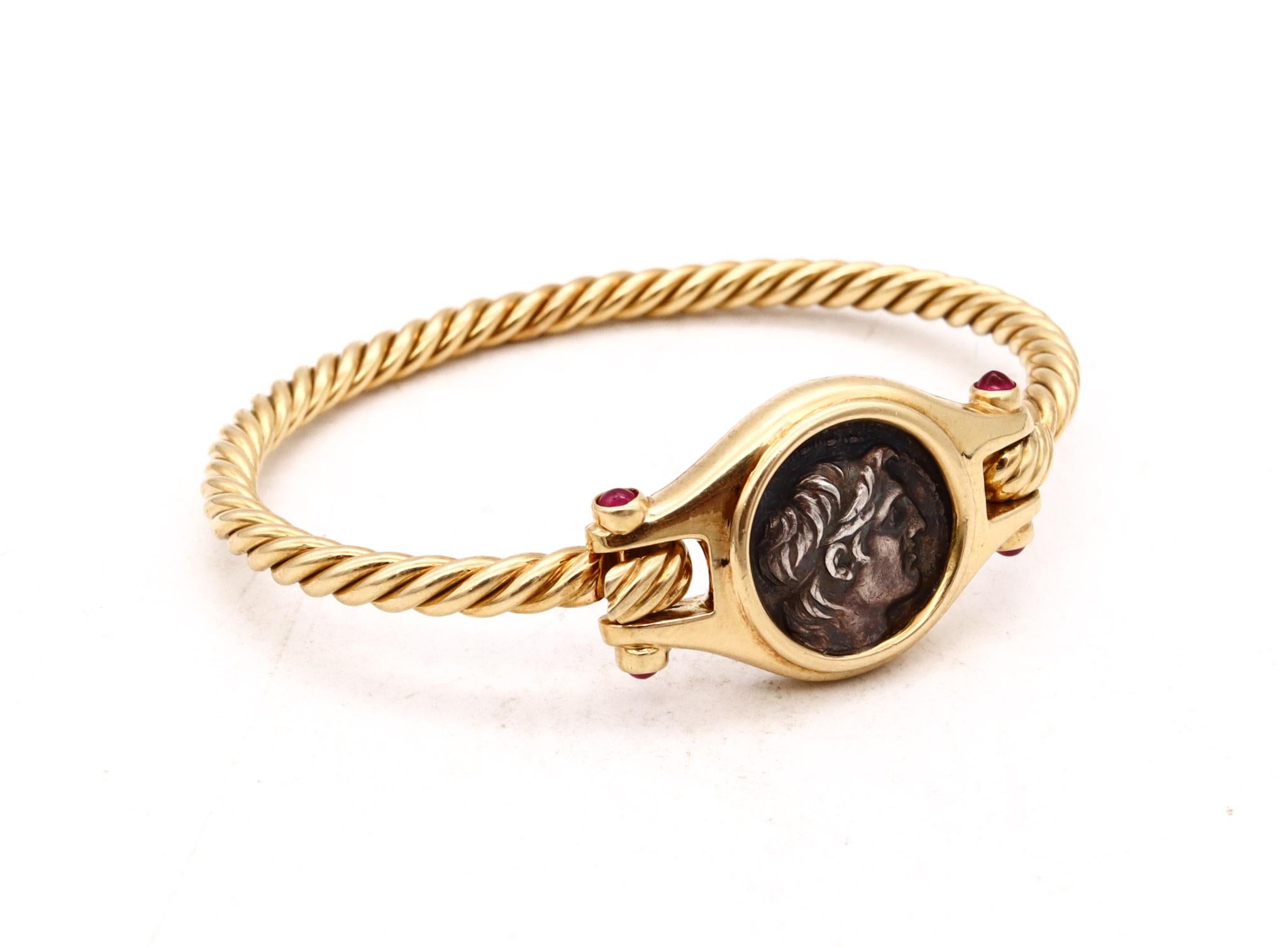 Bvlgari Roma 1970 Moneta 162 B.C. Coin Bracelet 18Kt Yellow Gold Pink Tourmaline In Excellent Condition In Miami, FL