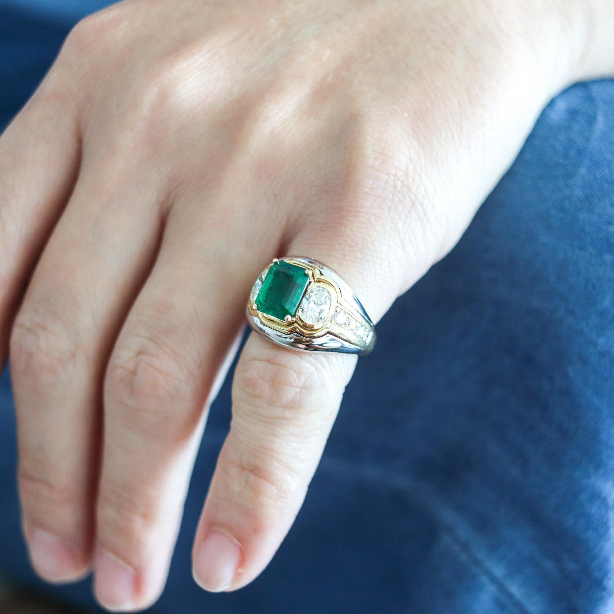 Women's or Men's Bvlgari Roma Cocktail Ring In 18Kt Gold With 4.58 Ctw In Diamonds And Emerald For Sale