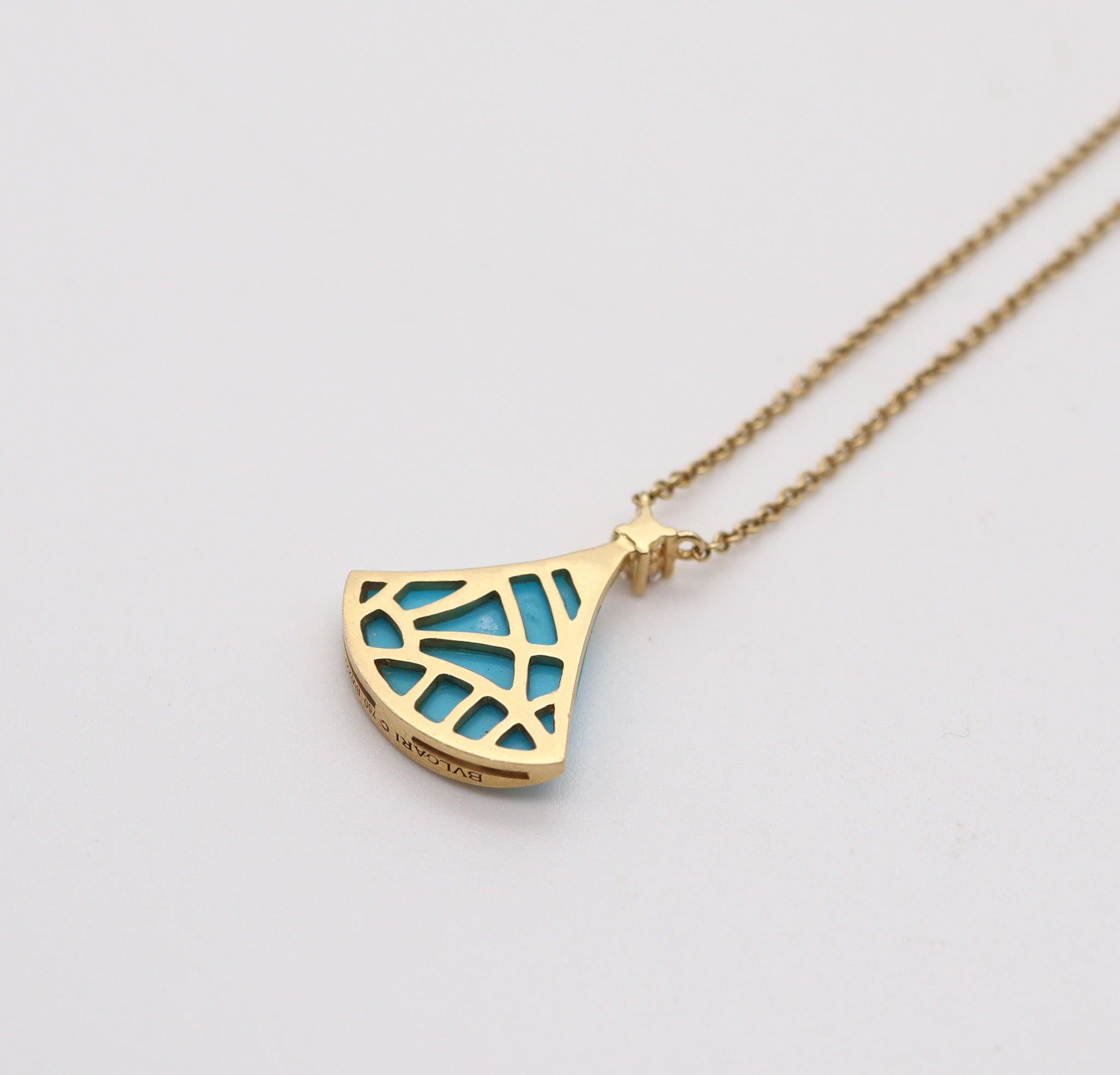 BVLGARI Roma Divas Necklace Chain In 18Kt Yellow Gold With Turquoise & Diamond For Sale 1
