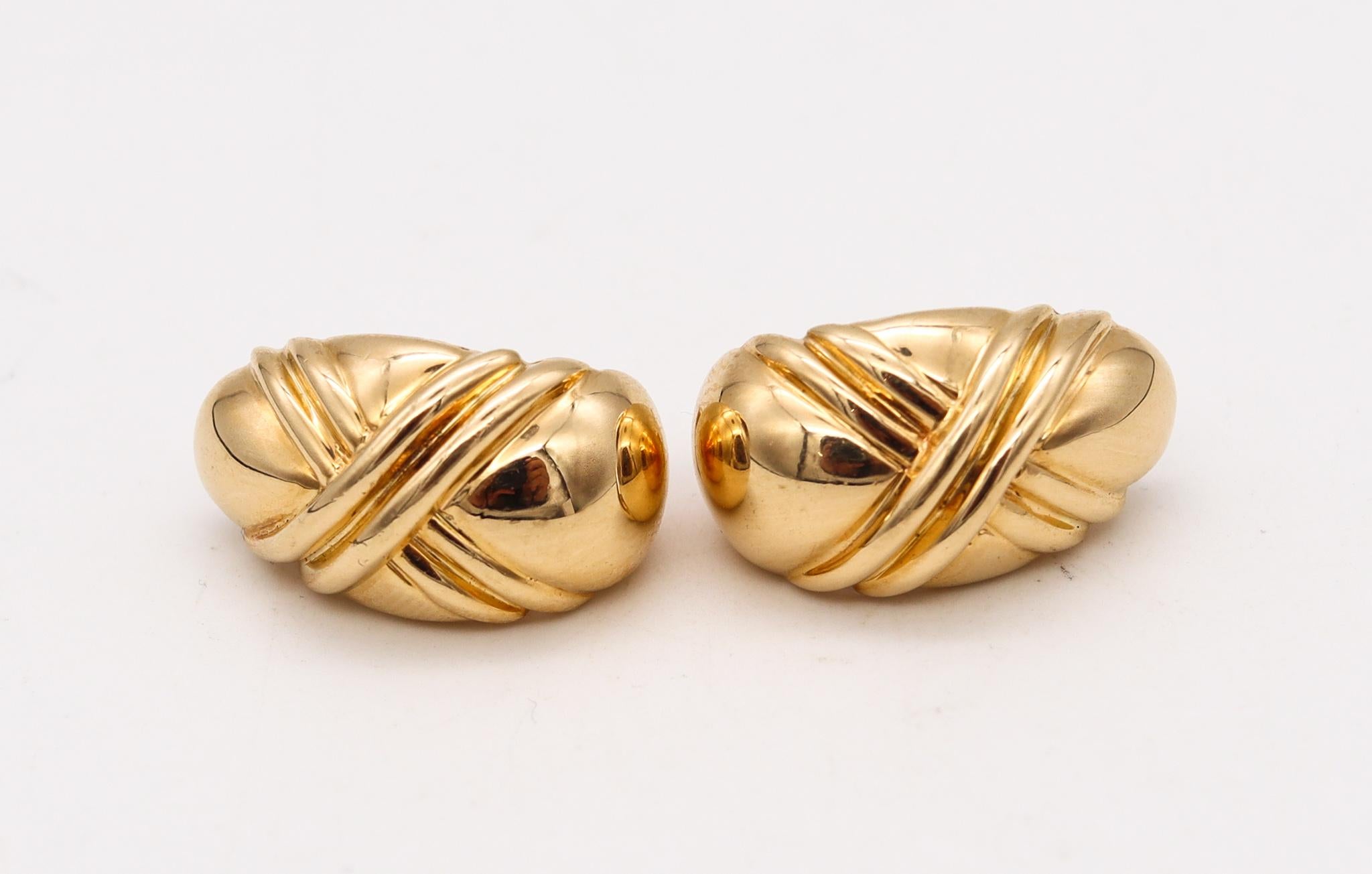 Bvlgari Roma Double X Clips on Earrings in Solid 18kt Yellow Gold In Excellent Condition For Sale In Miami, FL