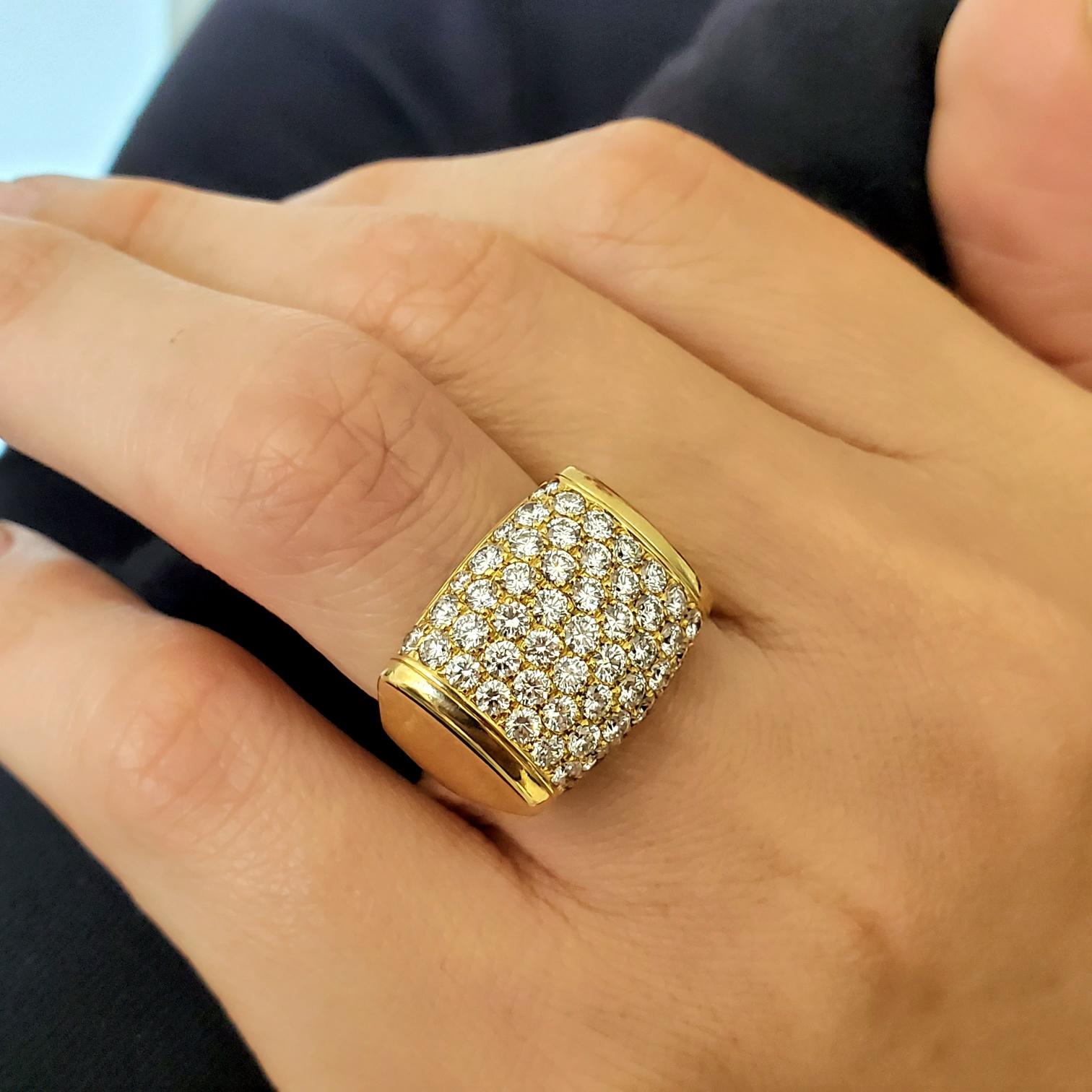 Bvlgari Roma Millenia Cocktail Ring in 18Kt Gold with 3.18 Cts in VS Diamonds For Sale 5