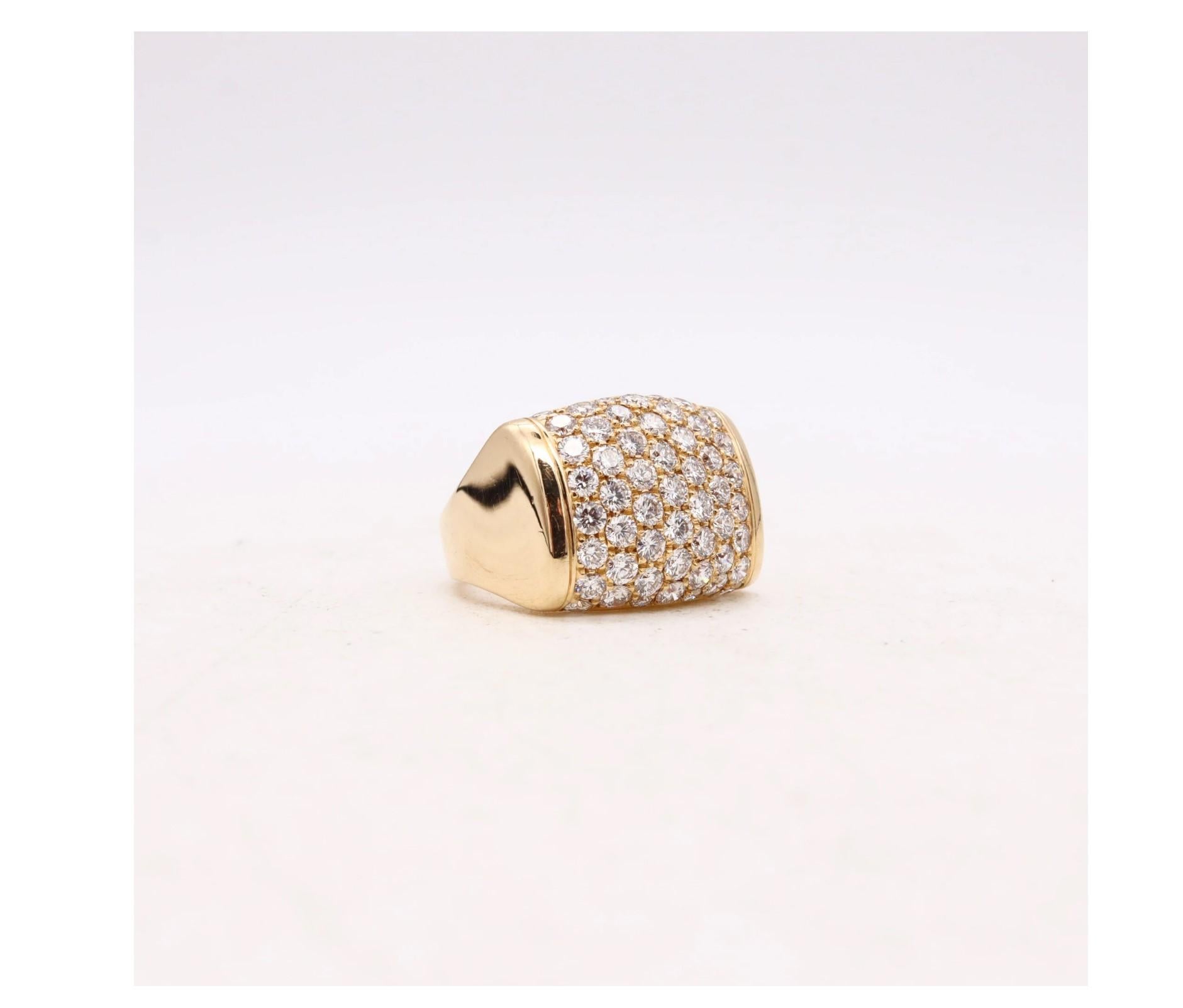 Contemporary Bvlgari Roma Millenia Cocktail Ring in 18Kt Gold with 3.18 Cts in VS Diamonds For Sale