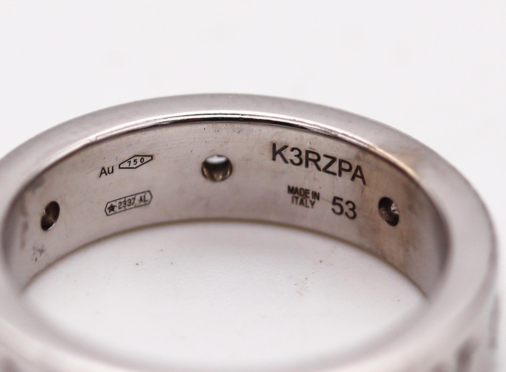 Bvlgari Roma Moderner Eternity-Ring aus 18 Karat Weißgold mit runden VVs Diamanten (Brillantschliff) im Angebot