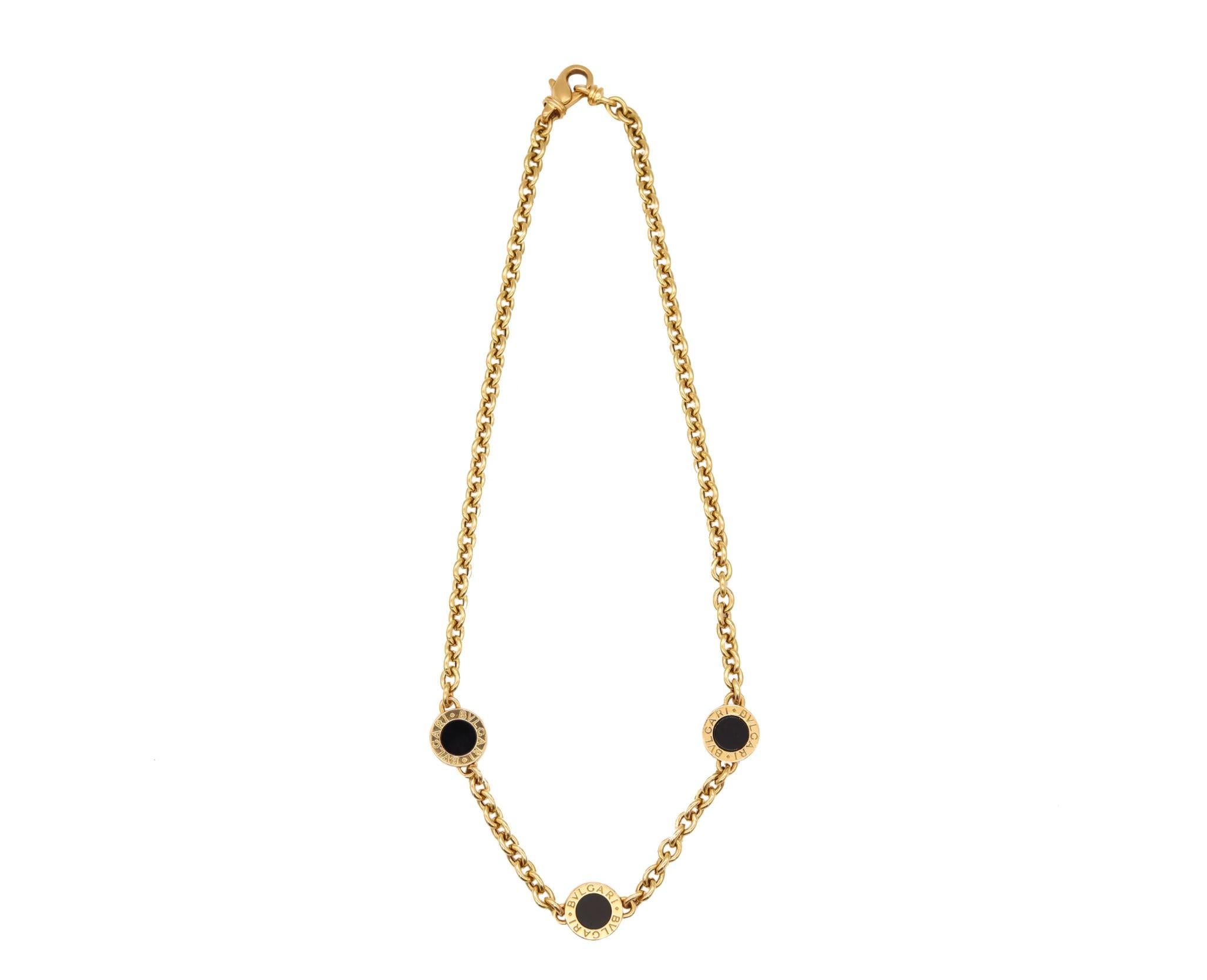 Round Cut Bvlgari Roma Pendant Links Necklace in 18Kt Yellow Gold with 3 Black Onyxes