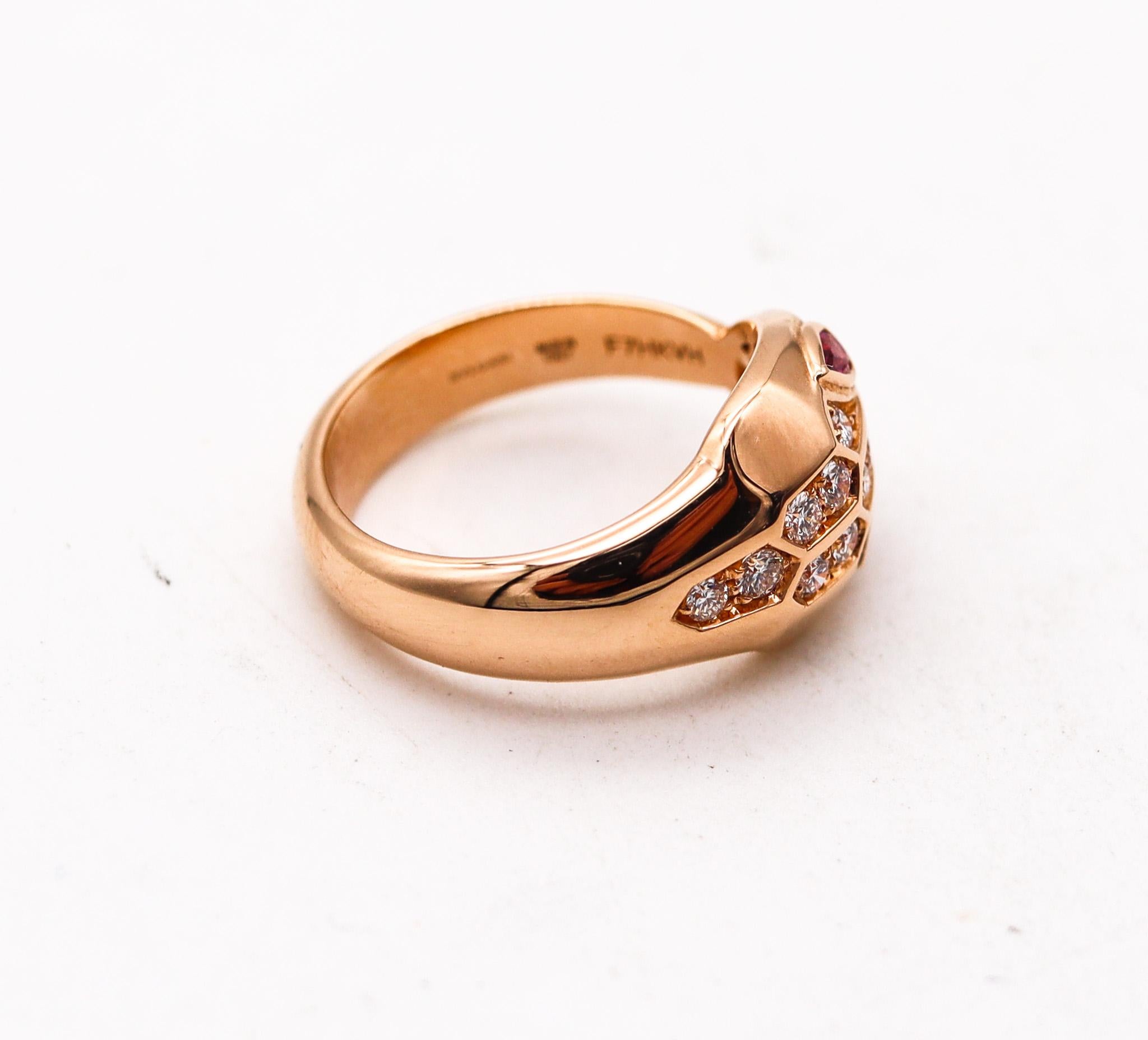 BVLGARI Roma Serpenti Ring In 18Kt Rose Gold With Diamonds And Rubies In Excellent Condition In Miami, FL
