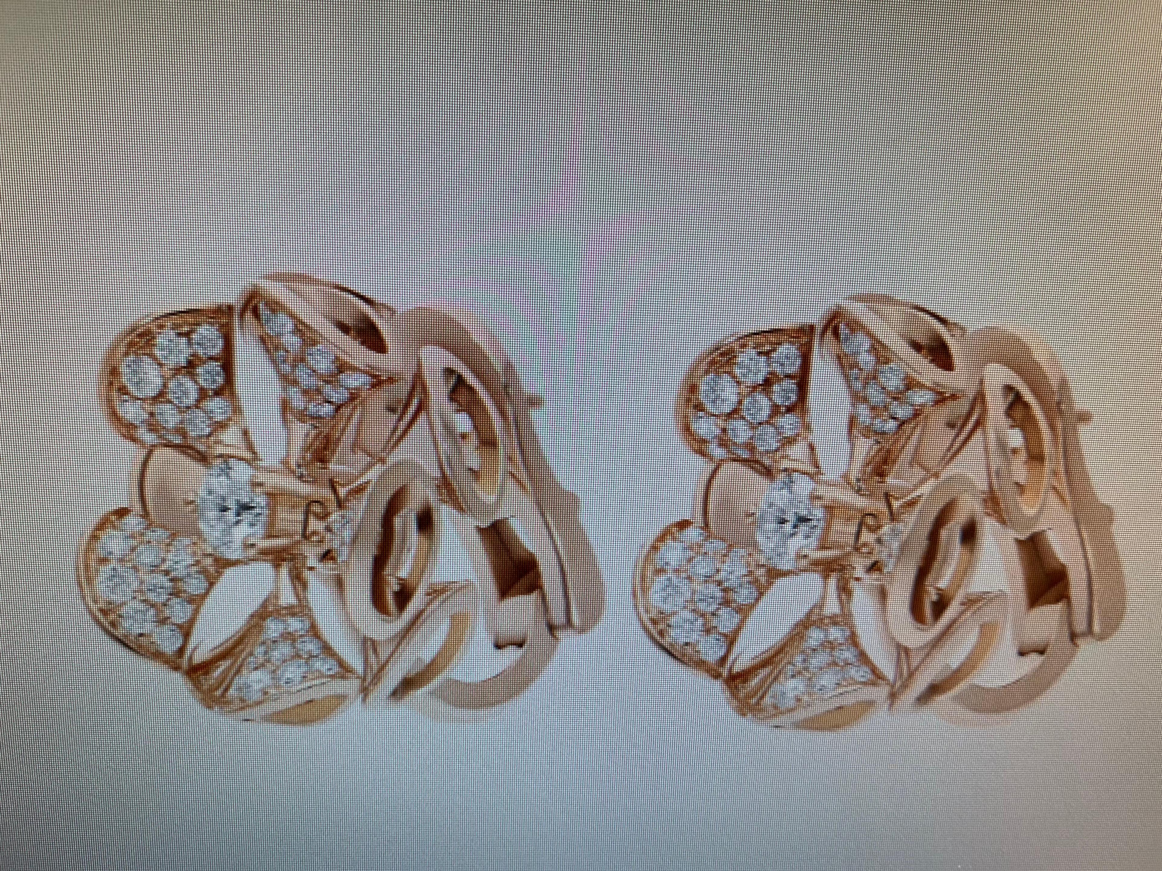 Bvlgari Gold and Diamond Divas' Dream Stud Earrings Central and Pavé Diamonds 2