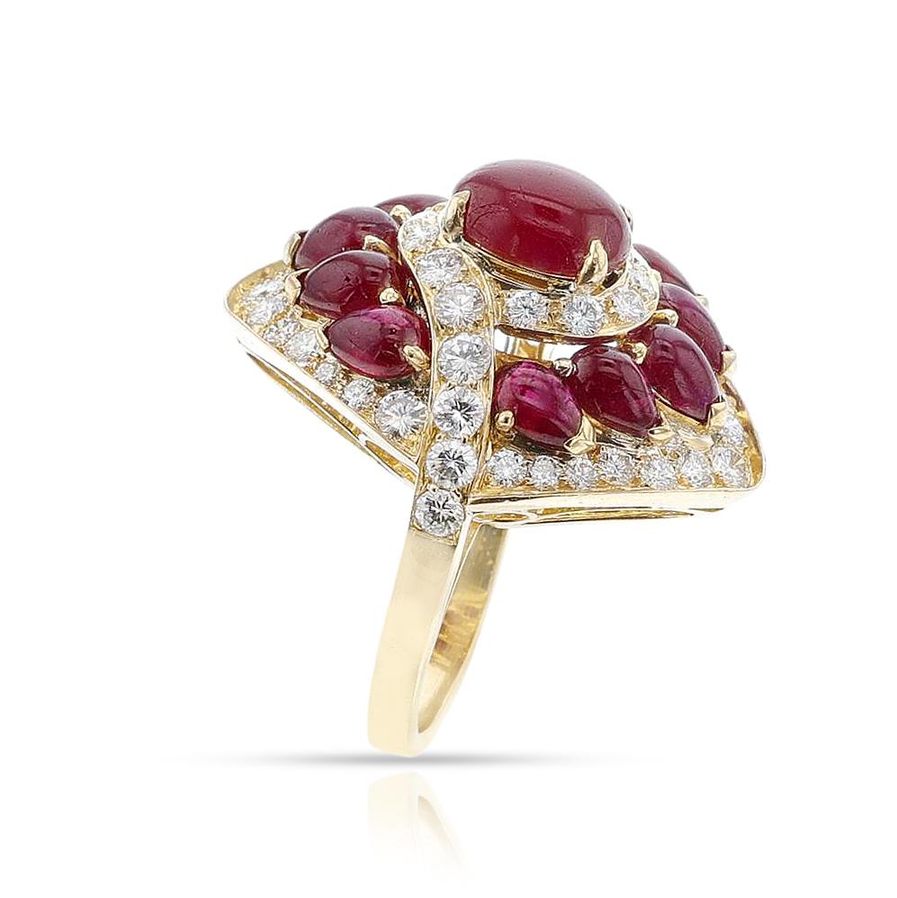 BVLGARI Cocktail-Ring mit Rubin und Diamant, 18 Karat im Zustand „Hervorragend“ im Angebot in New York, NY