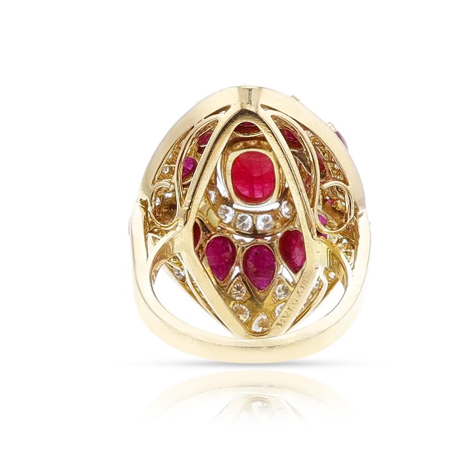 BVLGARI Cocktail-Ring mit Rubin und Diamant, 18 Karat für Damen oder Herren im Angebot