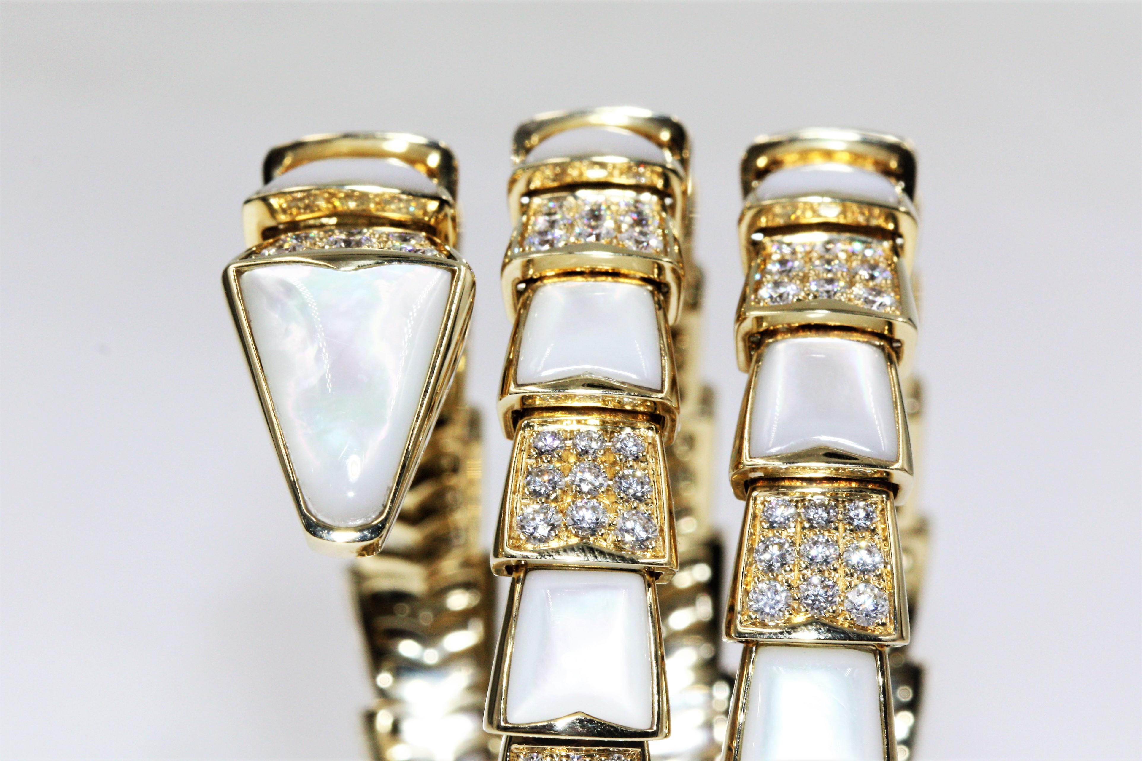 Bvlgari Sepremti Yellow Gold and Mother-of-Pearl Bracelet with Diamonds For Sale 1