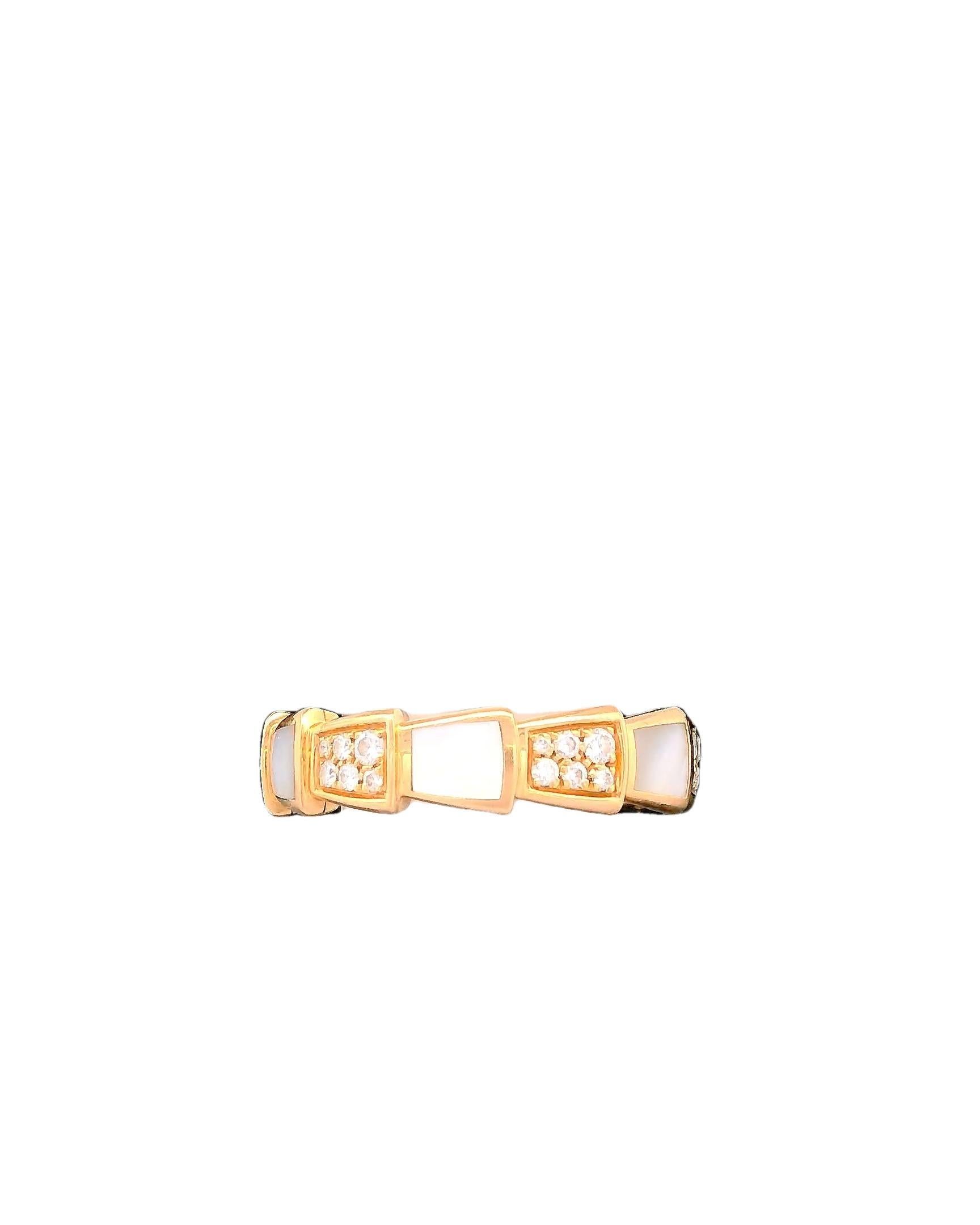 Bvlgari Serpenti 18K Rose Gold Ring W/ MOP & Diamond In Excellent Condition For Sale In Great Neck Plaza, NY