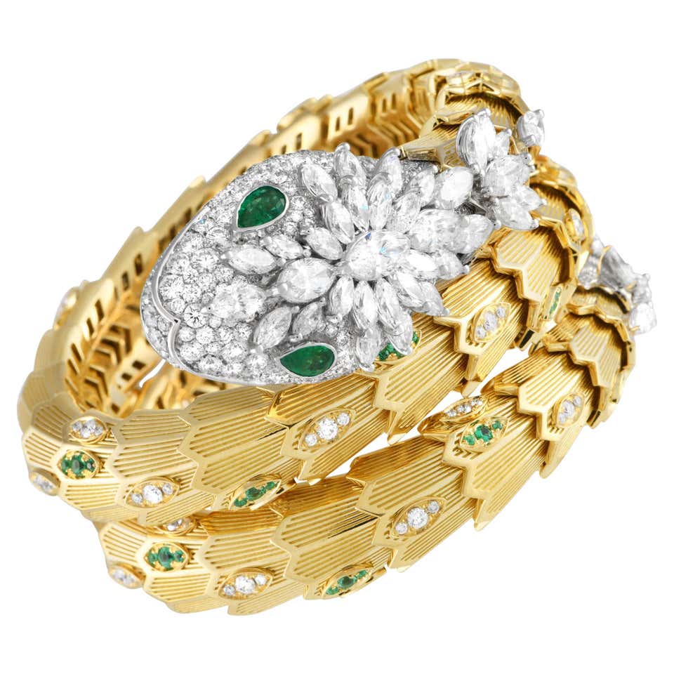 Bulgari Color Bvlgari Serpenti 18K White Gold 37.17ct Diamond and Emerald Necklace ...