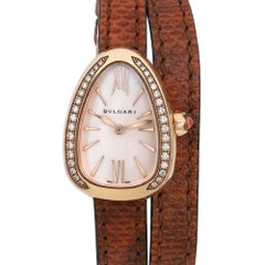 Bvlgari Serpenti Or jaune 18K Lunette diamant Cadran MOP Montre Femme 102727
