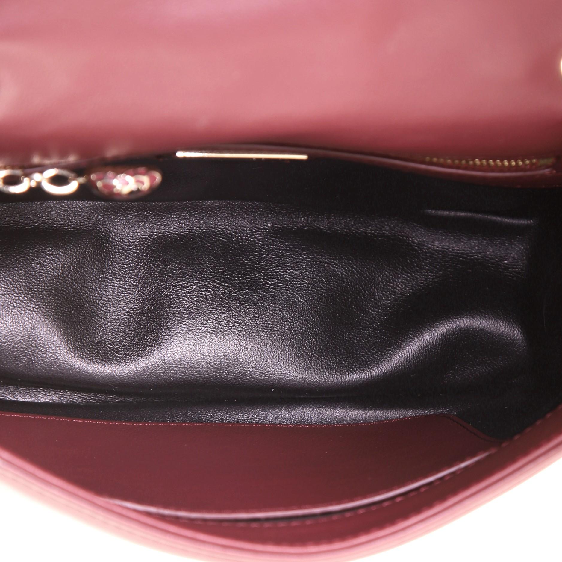 Bvlgari Serpenti Cabochon Umhängetasche Diagonal Gestepptes Leder für Damen oder Herren