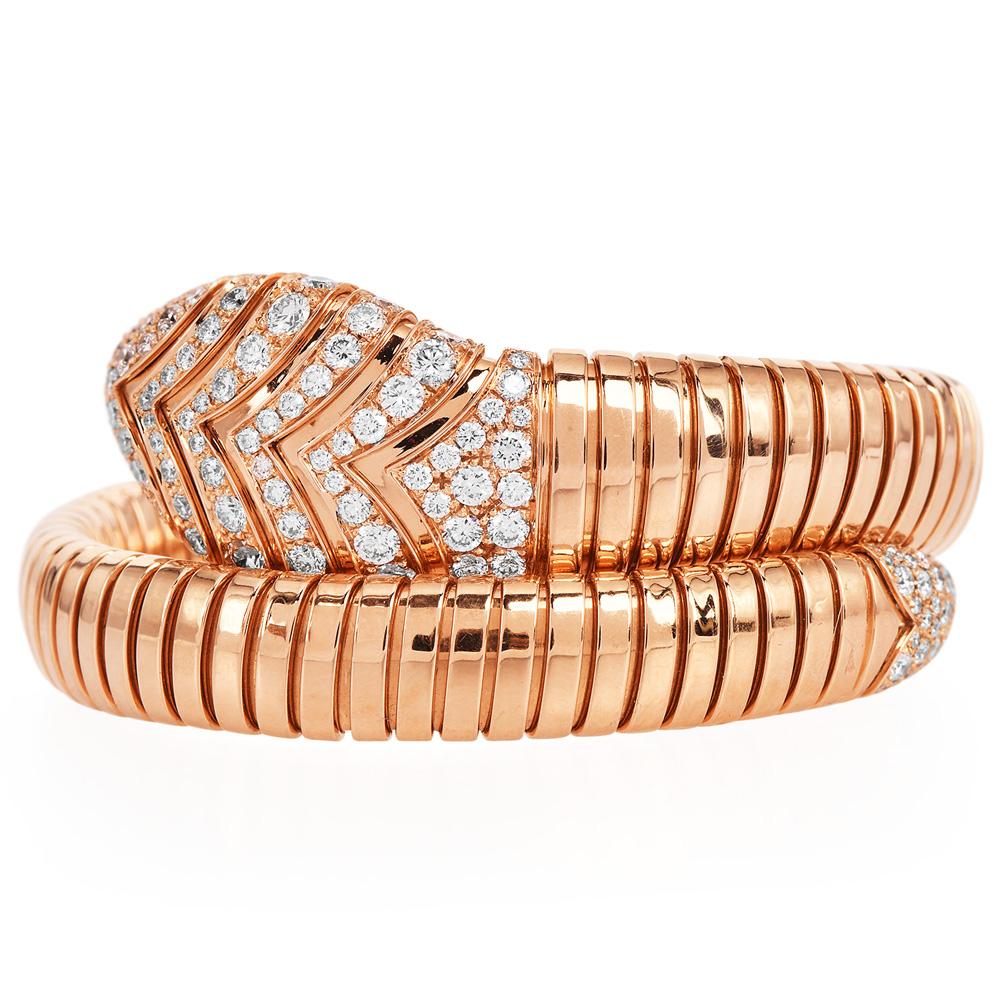 BVlgari's Serpenti collection stands as a testament to continuous transformation since its inception in 1948.

This Collectable BVLGARI (Bulgari) single-coil Serpenti bracelet, meticulously crafted in 18k rose gold, wraps around the wrist with