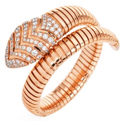 Bvlgari Serpenti Bracelet Tubogas enveloppant une feuille de diamants 18 carats