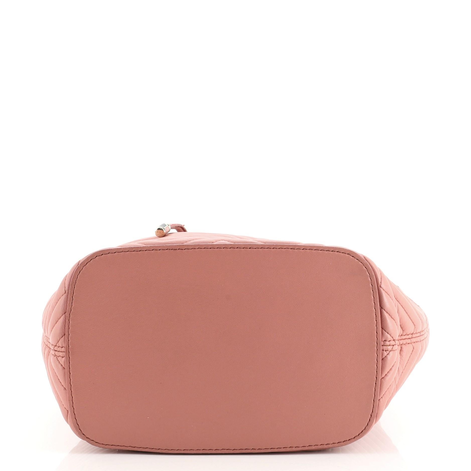 Bvlgari Serpenti Forever Rucksack aus gestepptem Leder Medium im Zustand „Gut“ in NY, NY