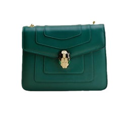 Bvlgari Serpenti Forever Emerald Green Leather Chain Medium Shoulder Bag
