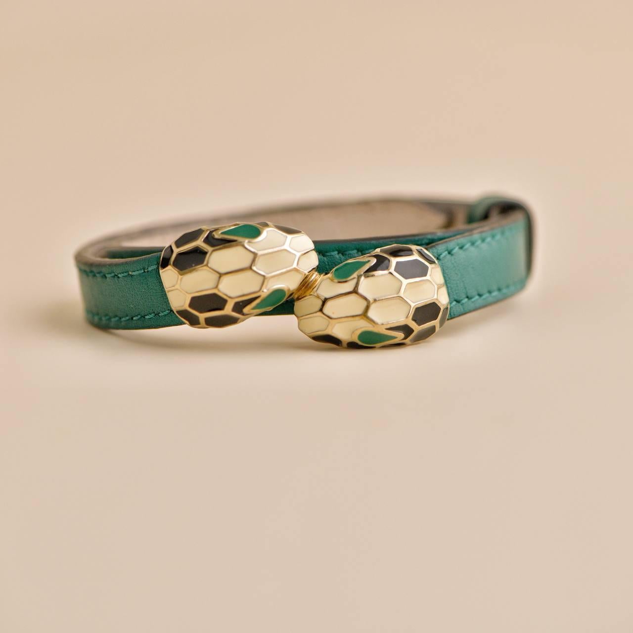Bvlgari Serpenti Forever Enamel Green Leather Bracelet Size M In Excellent Condition In Banbury, GB