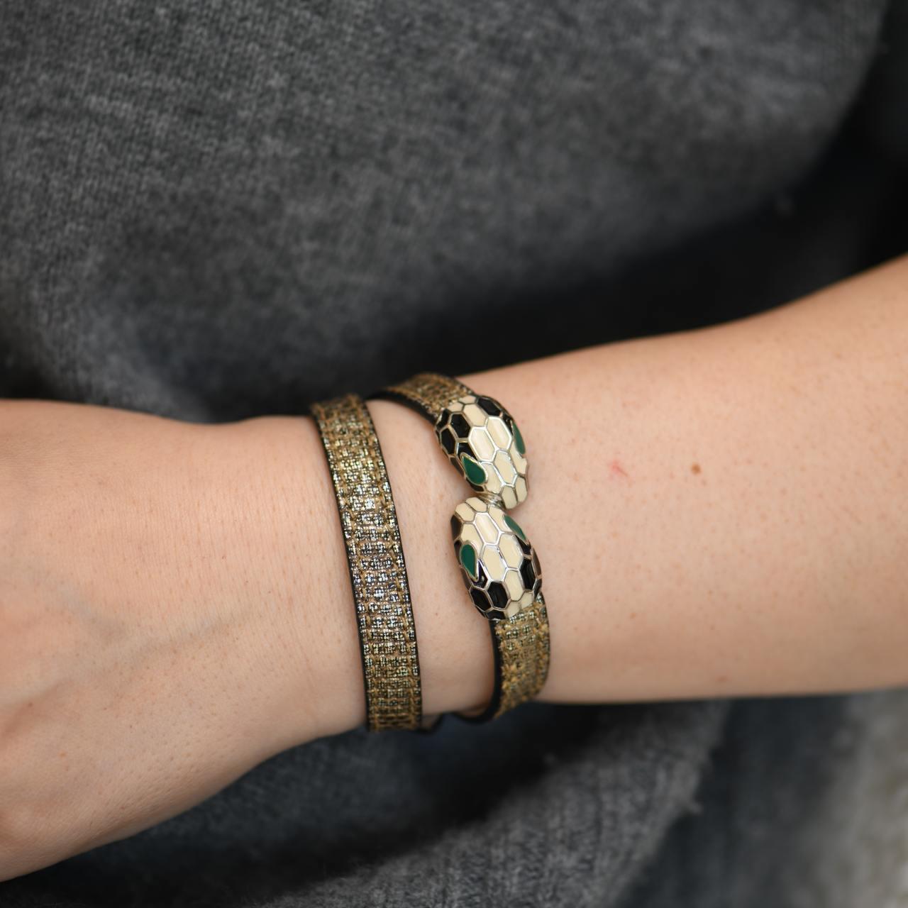 Bvlgari Serpenti Forever Enamel Leather Bracelet Size M In Excellent Condition In Banbury, GB